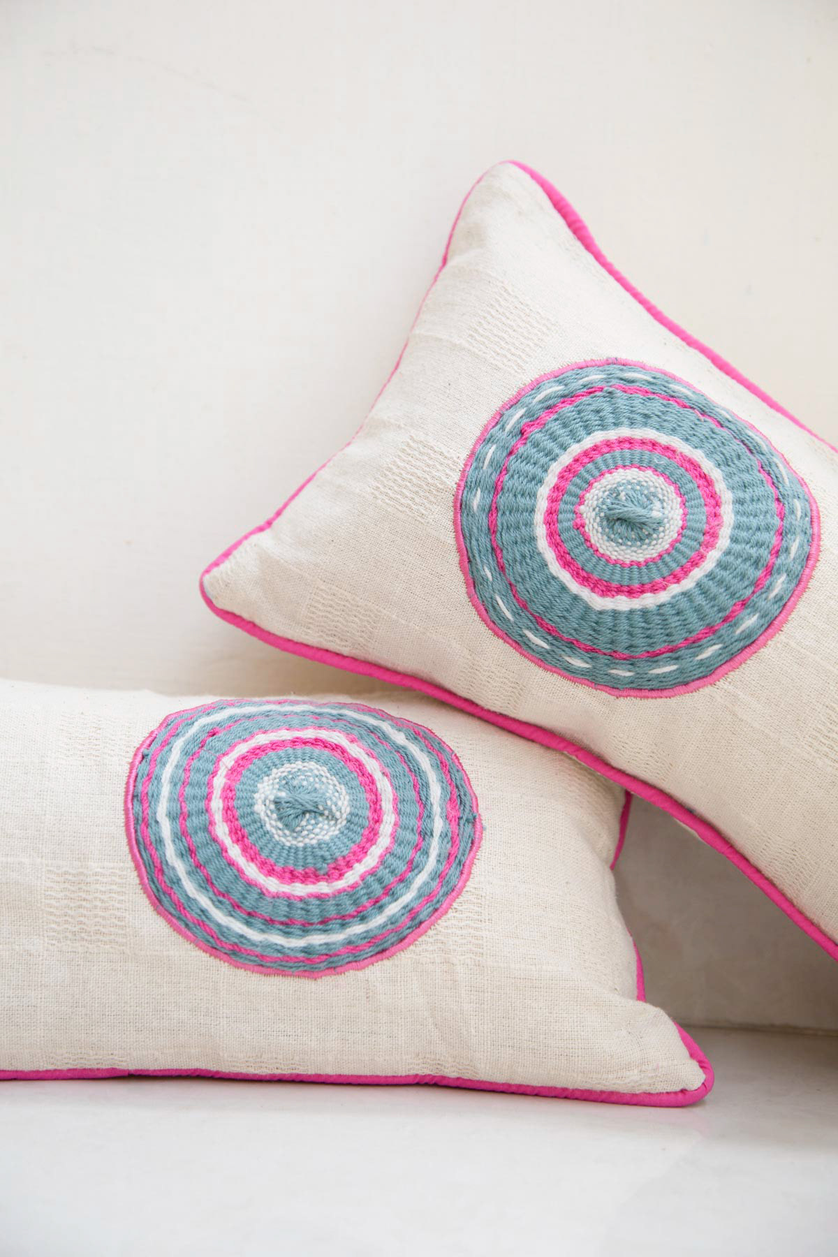 Close up go the circular weave