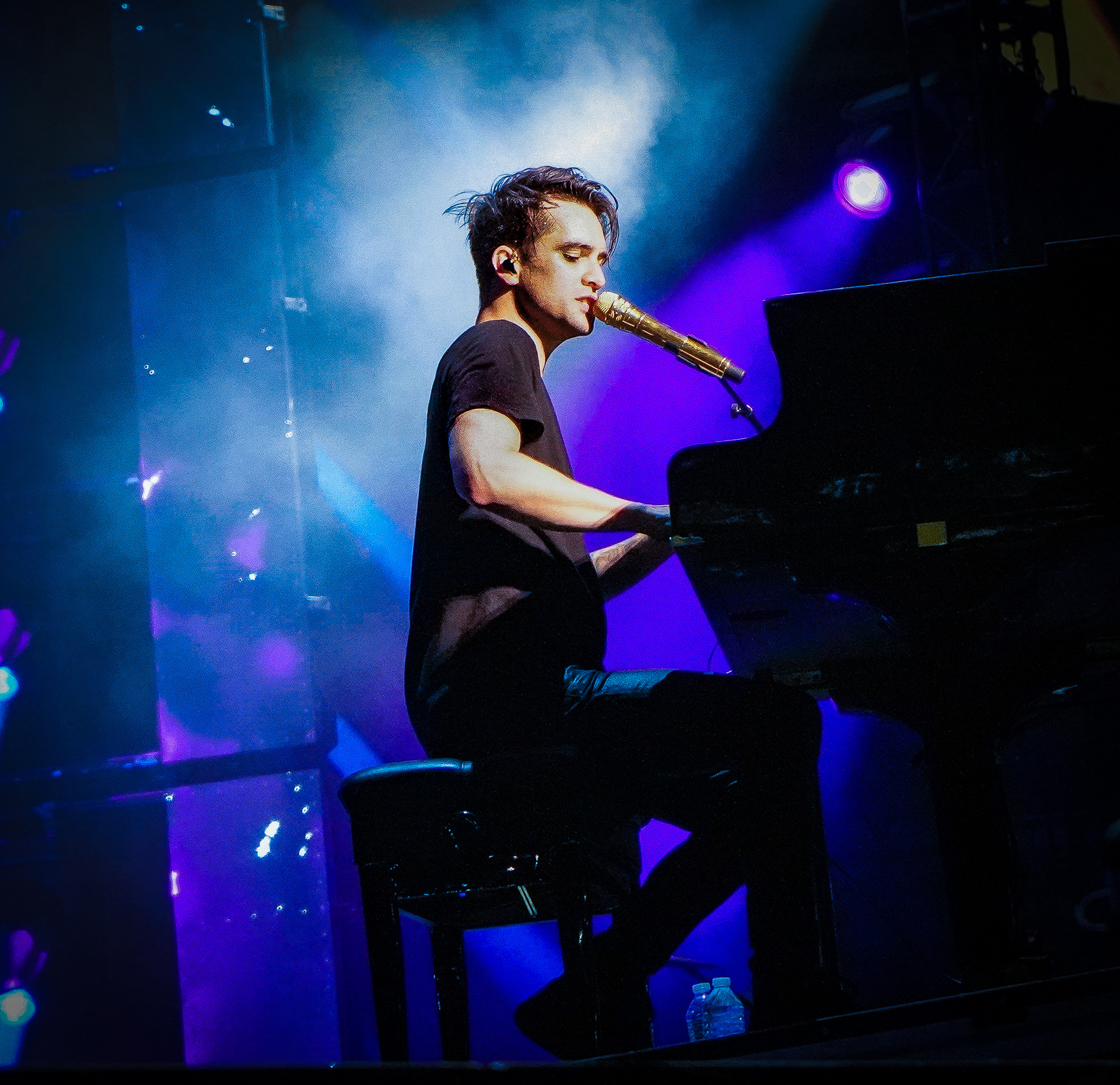 Brendon Urie, Panic at the Disco, 2018 (Copyright: Kail Rose)