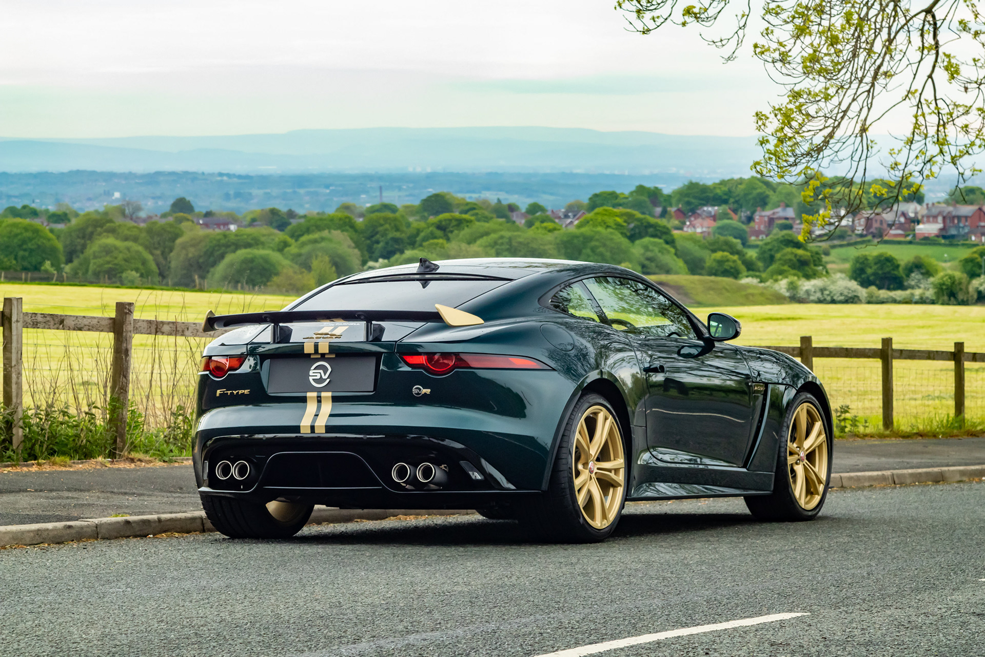 jaguar f type coupe british racing green