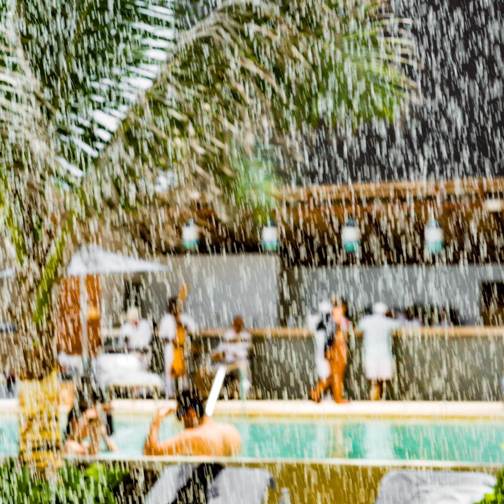 secrets - the vine: pool bar