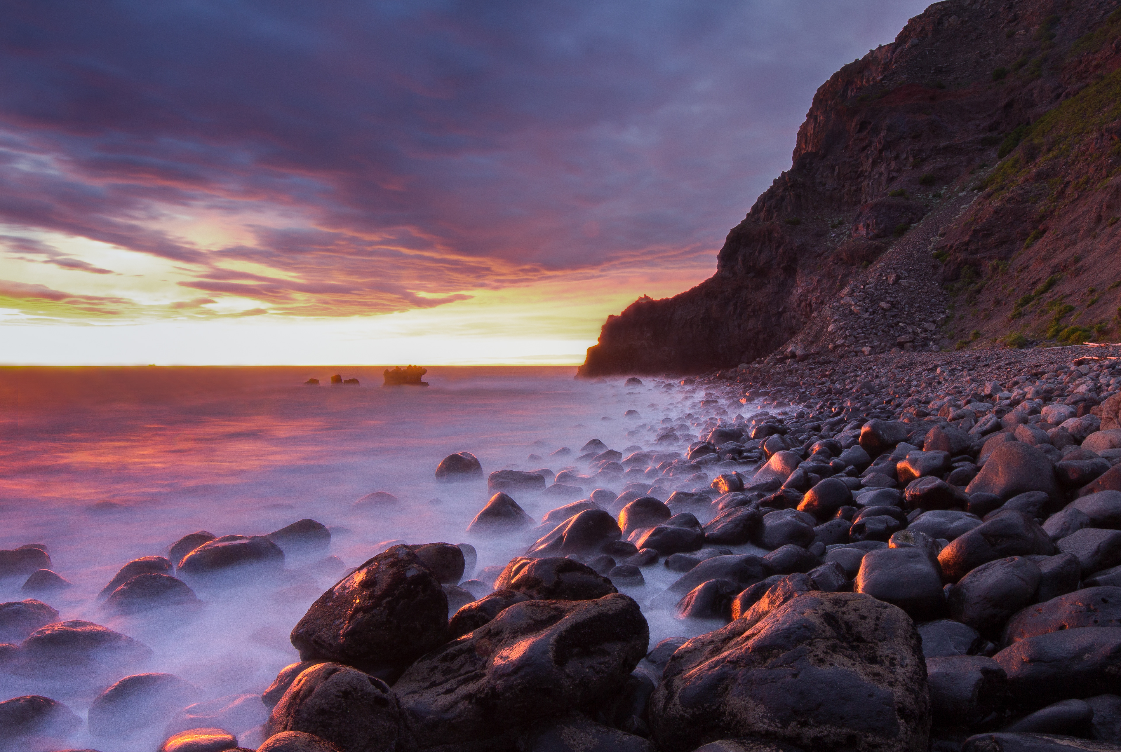 Sunrise; Boulder Bay, Banks Peninsula