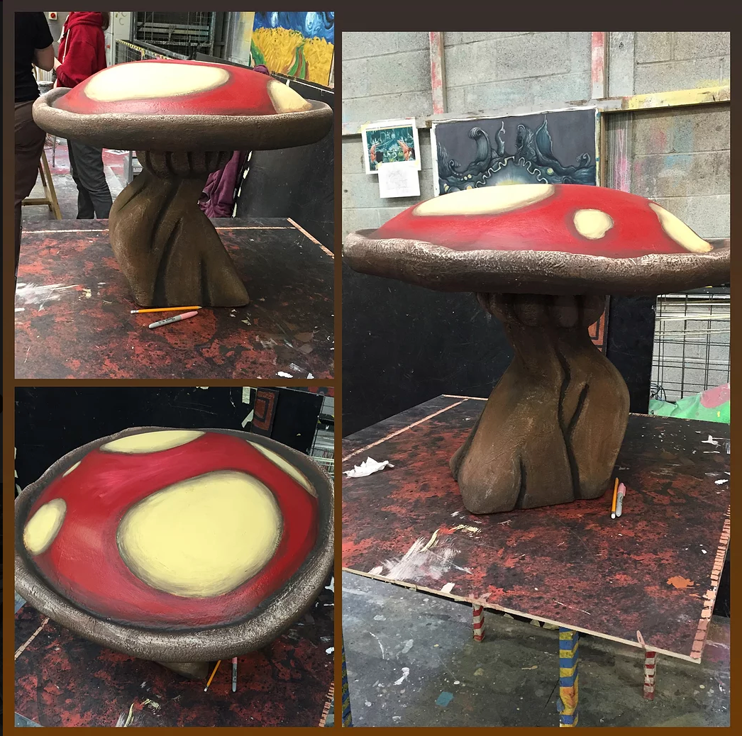 POLYSTYRENE TOADSTOOL - RCS
