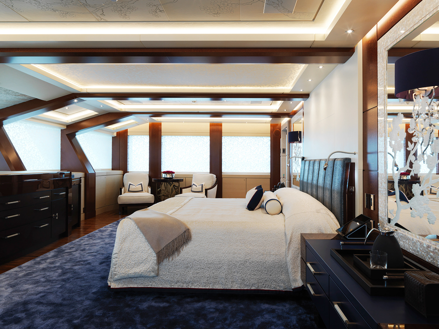 Equanimity Superyacht