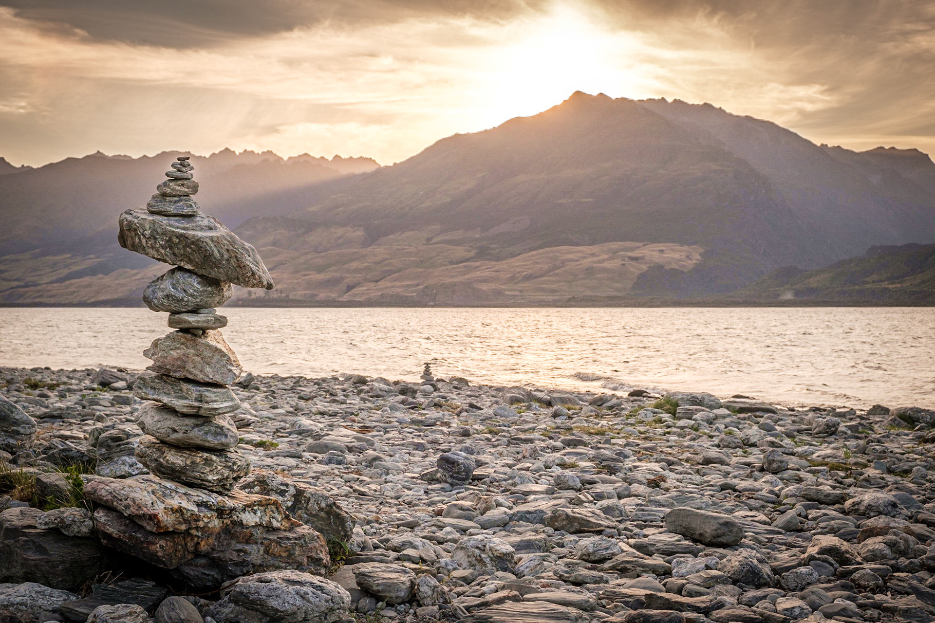 freedom camping lake wanaka