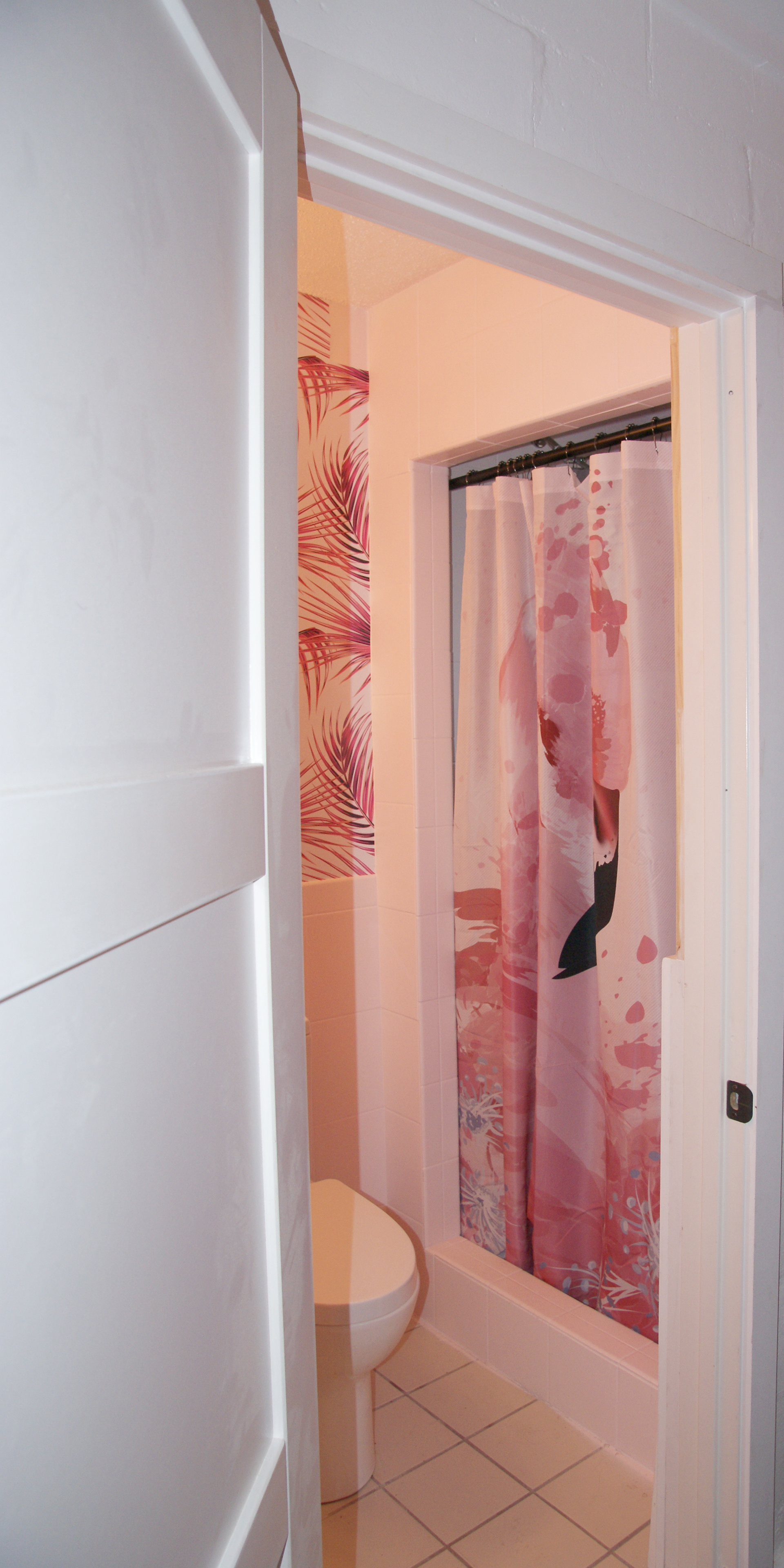 Pink Flamingo ensuite bathroom walk in shower