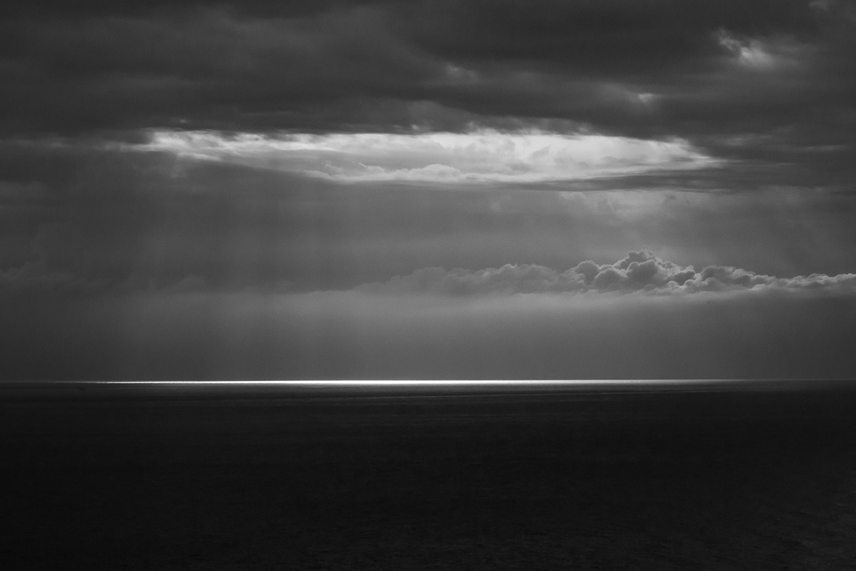 Horizons BW #3