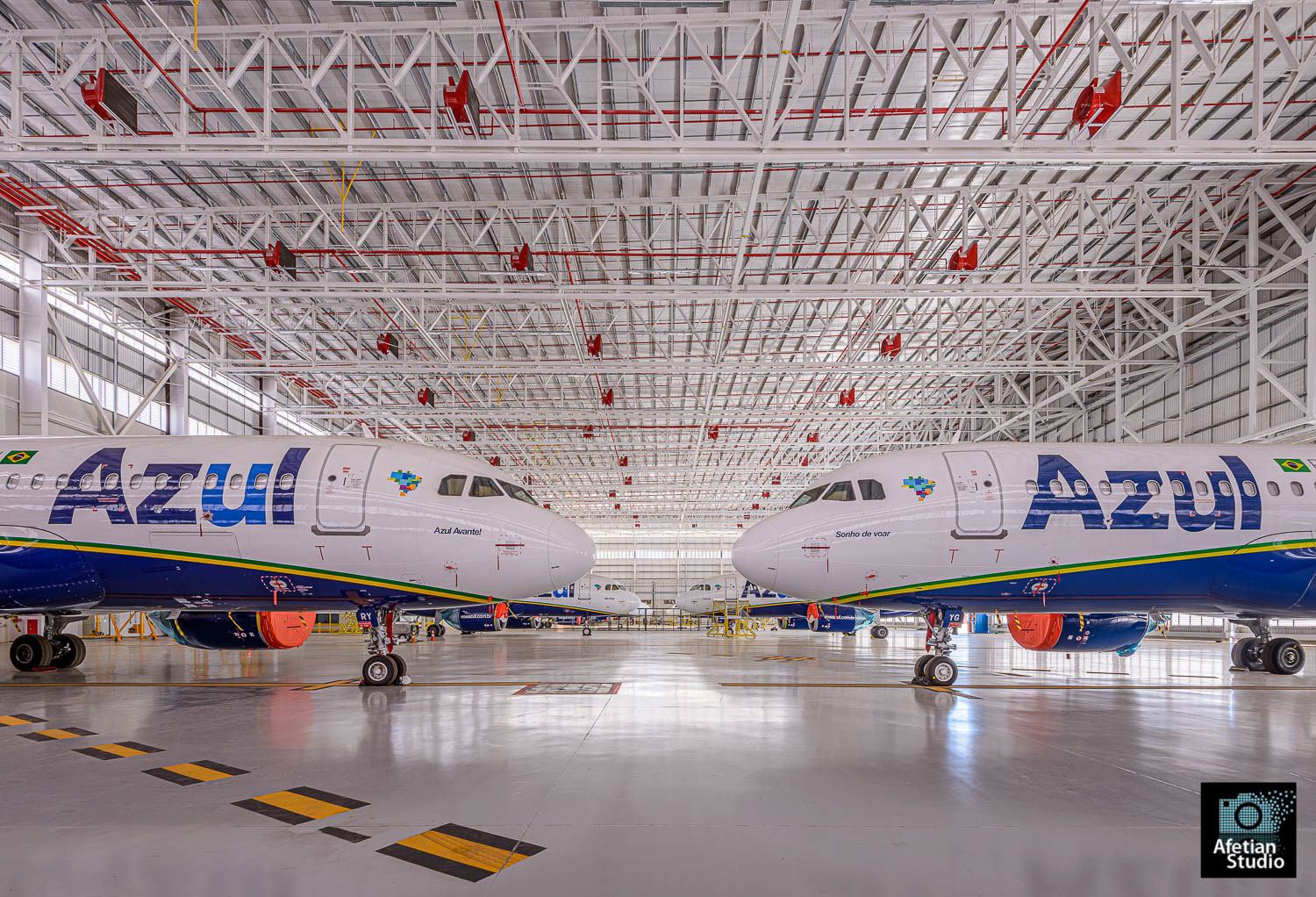 Hangar AZUL Linhas Aéreas - Aeroporto Intl. de Viracopos - Campinas / SP