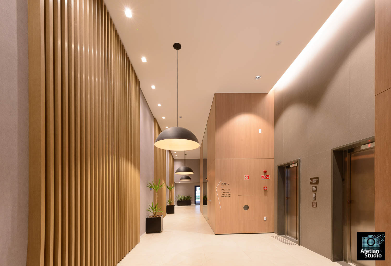 hall elevadores