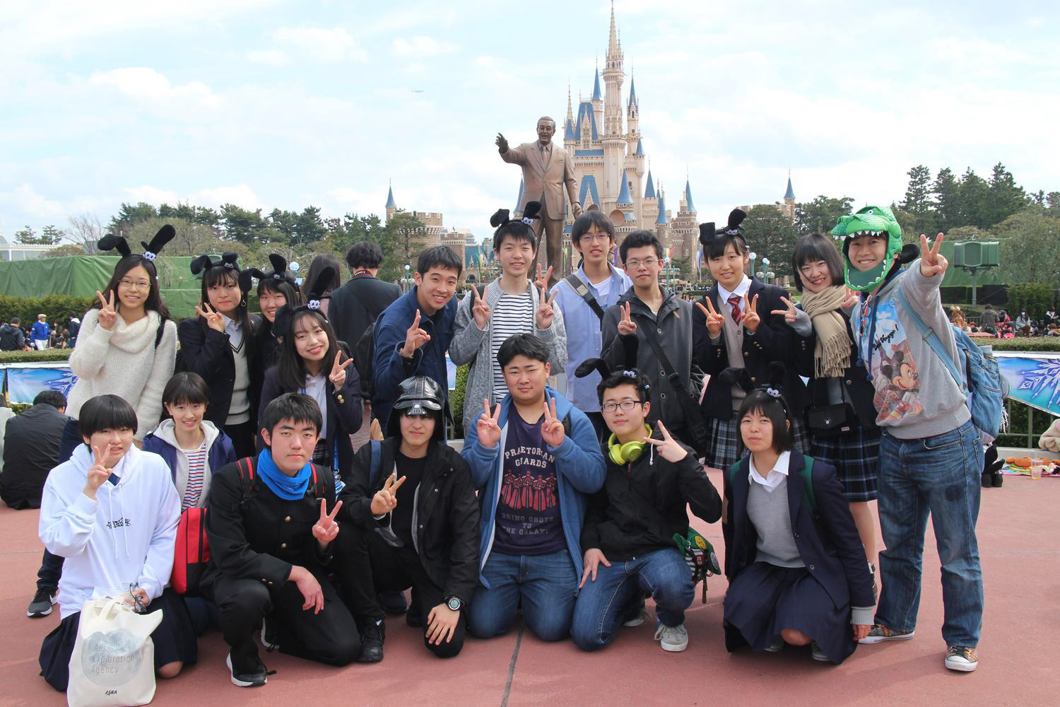 学会の後はみんなでディズニー