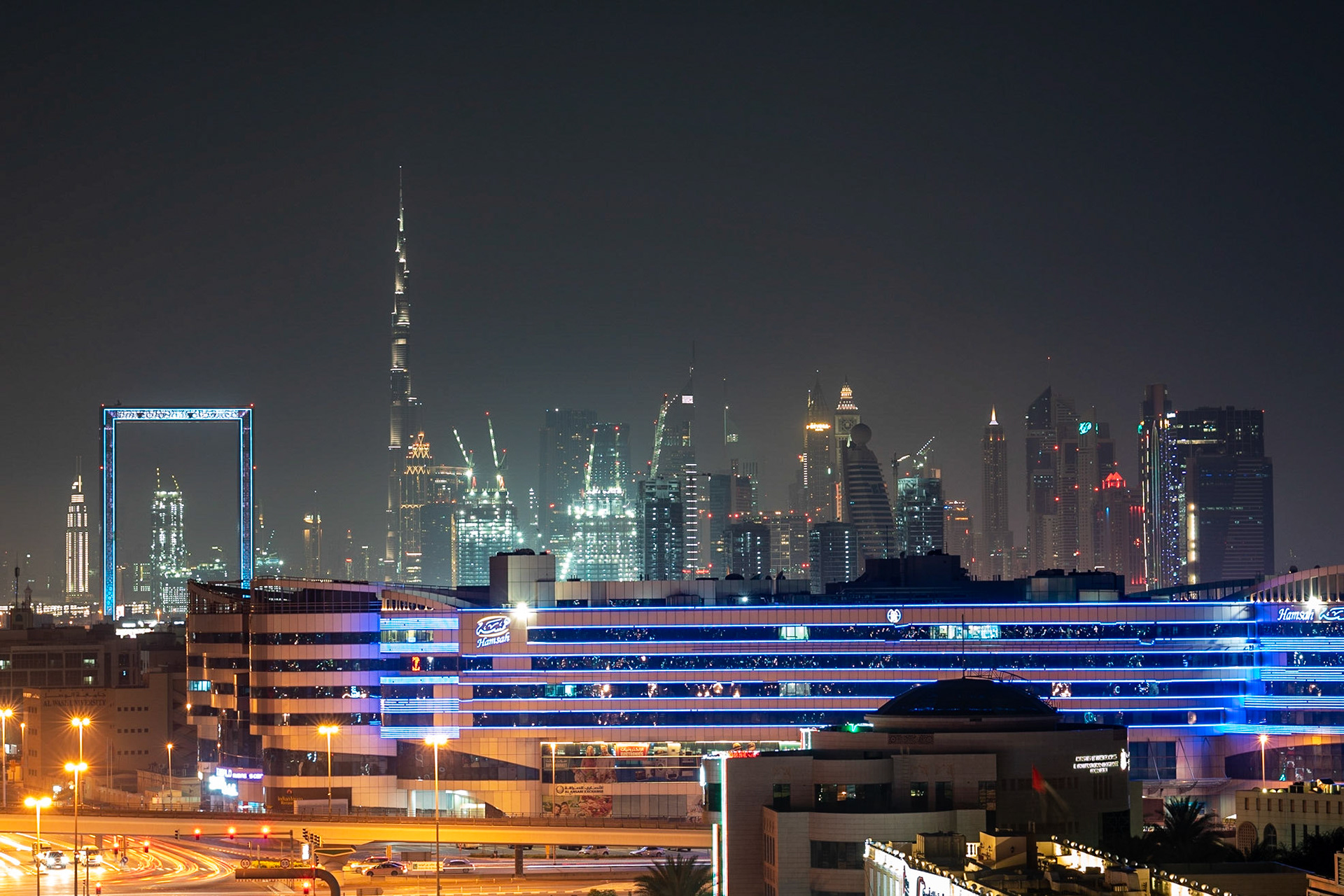 What a fantastic skyline. Taken from the roof top bar at the Curio Al Seef hote