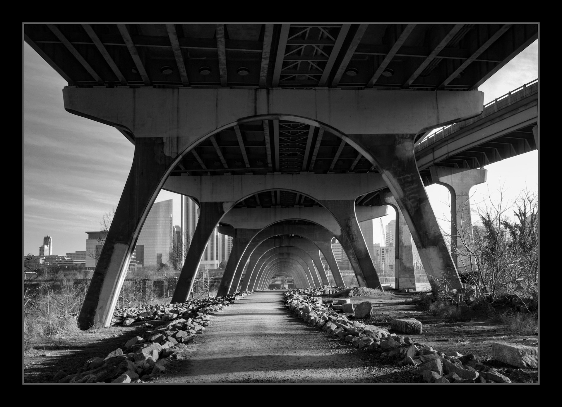 The Anti-Commute: Manchester Bridge, Floodwall Walk