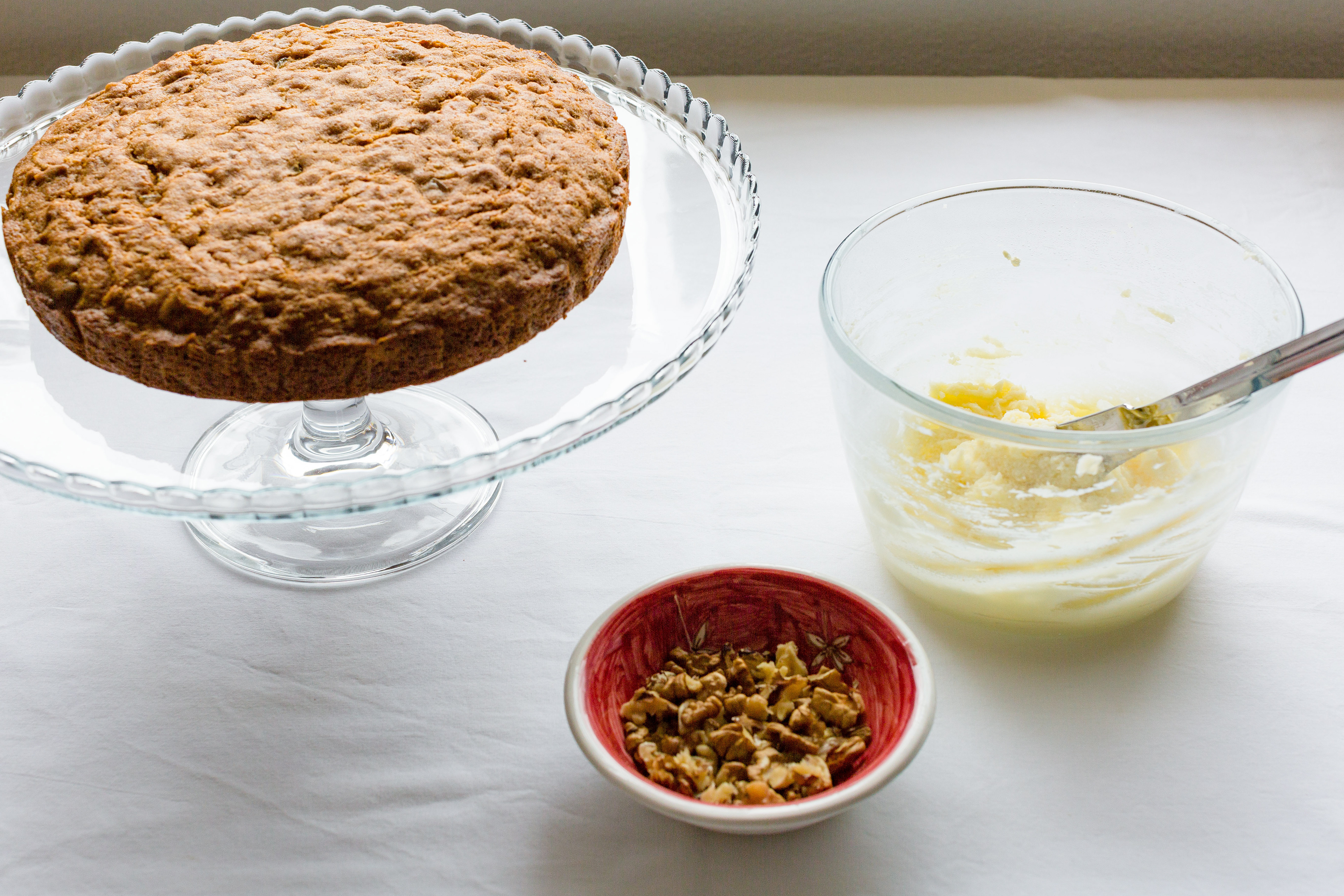 Ginger and walnut carrot cake