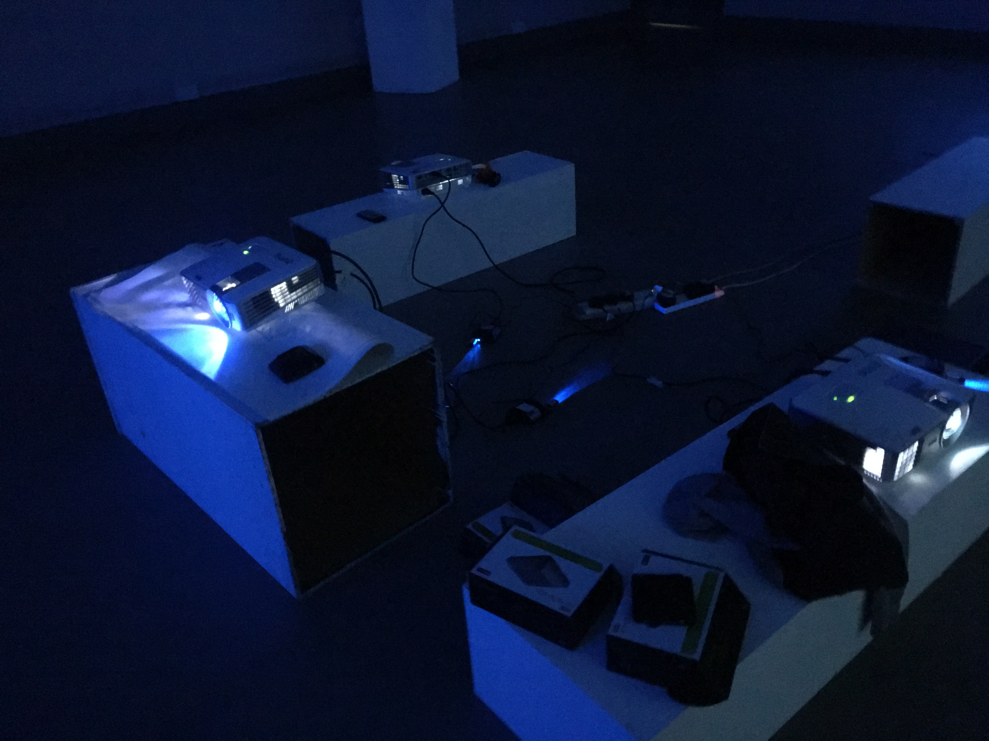 Projectors in use (tests)