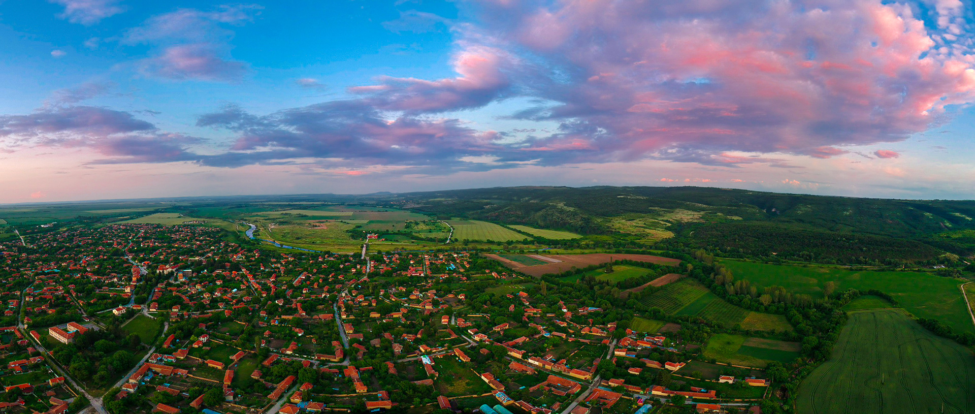 Alexandrovo at dusk