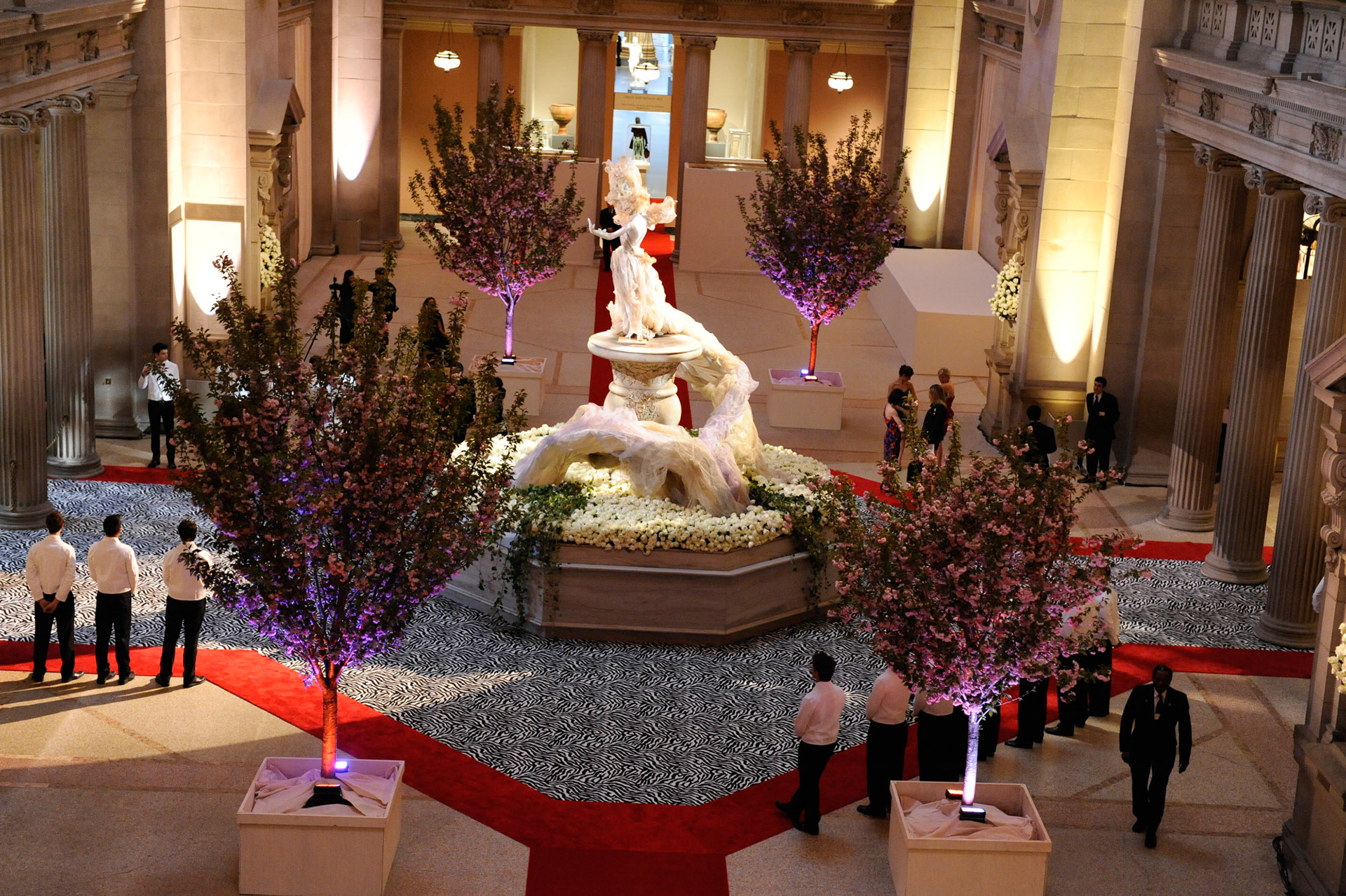 The Model as Muse: Embodying Fashion