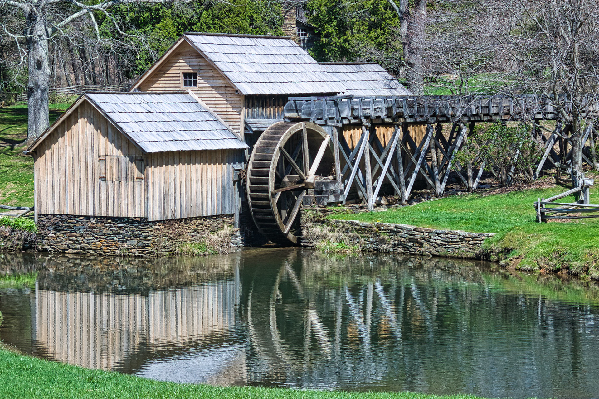 VA Blue Ridge Pkw 00003