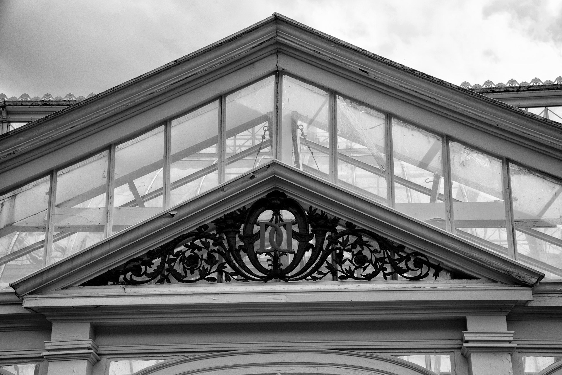 Black & White 00209
