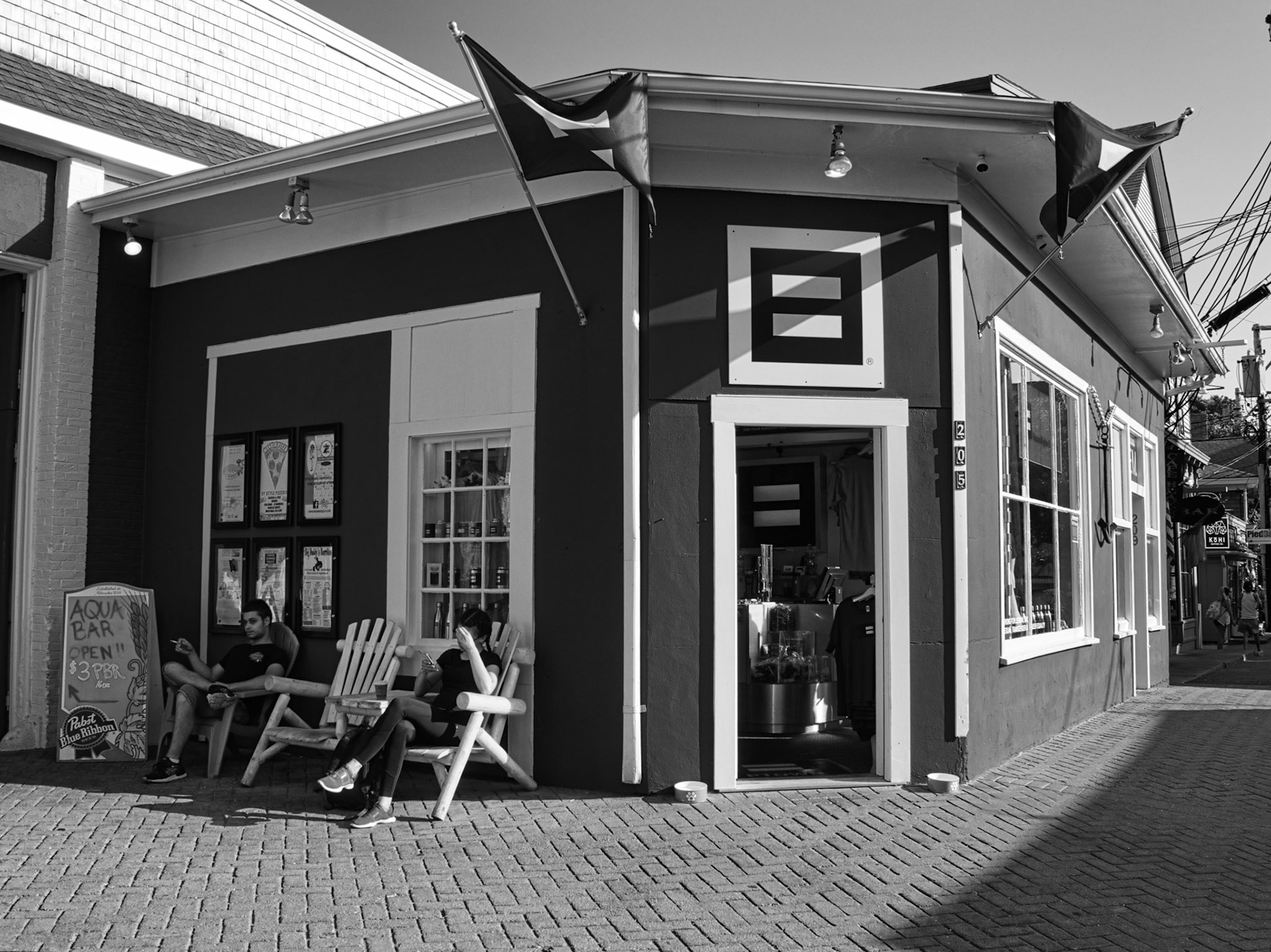 Black & White 00313