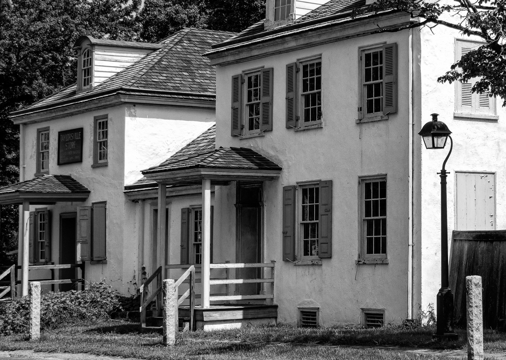 Black & White 00166