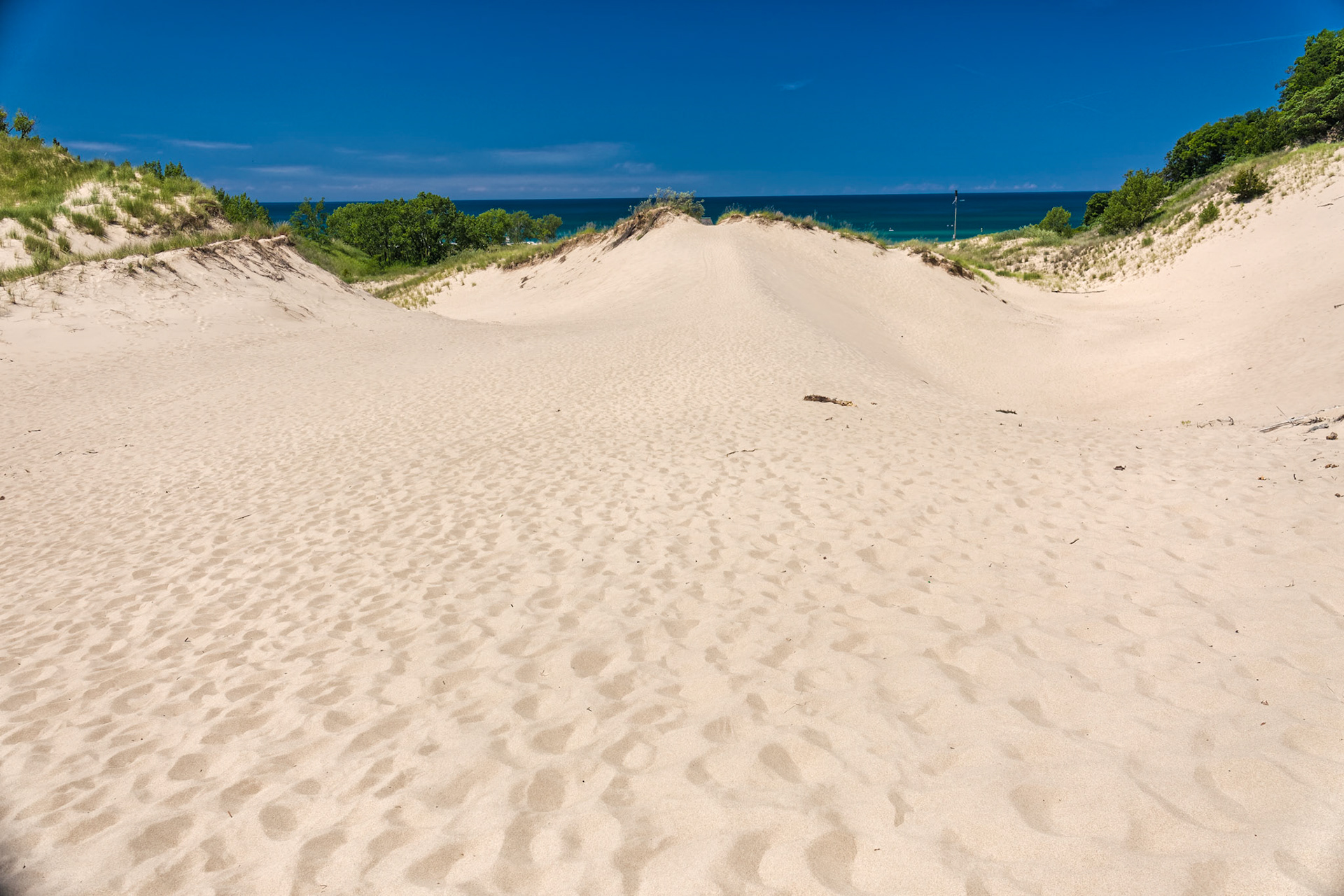 MI Dunes 00039