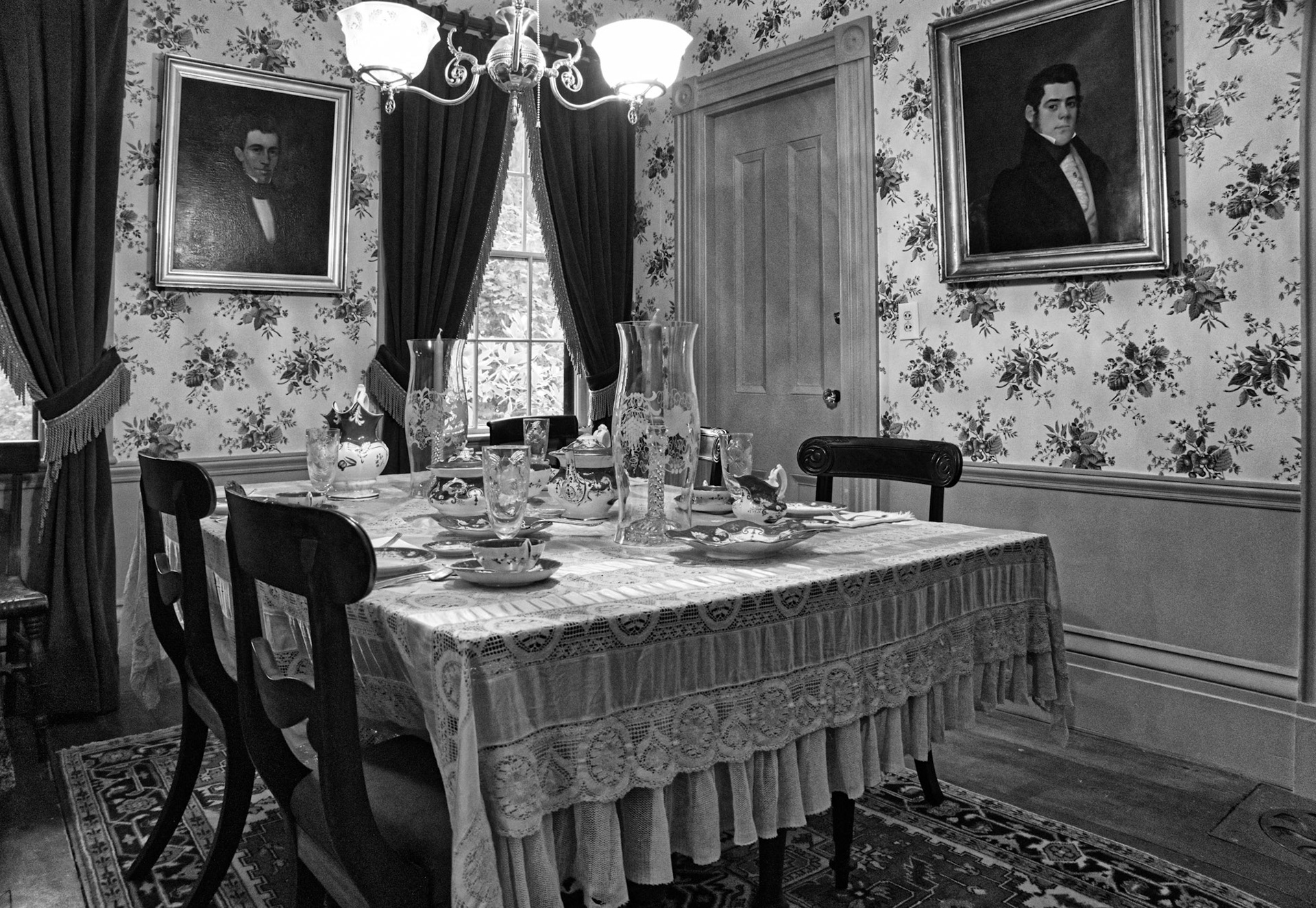 Black & White 00322