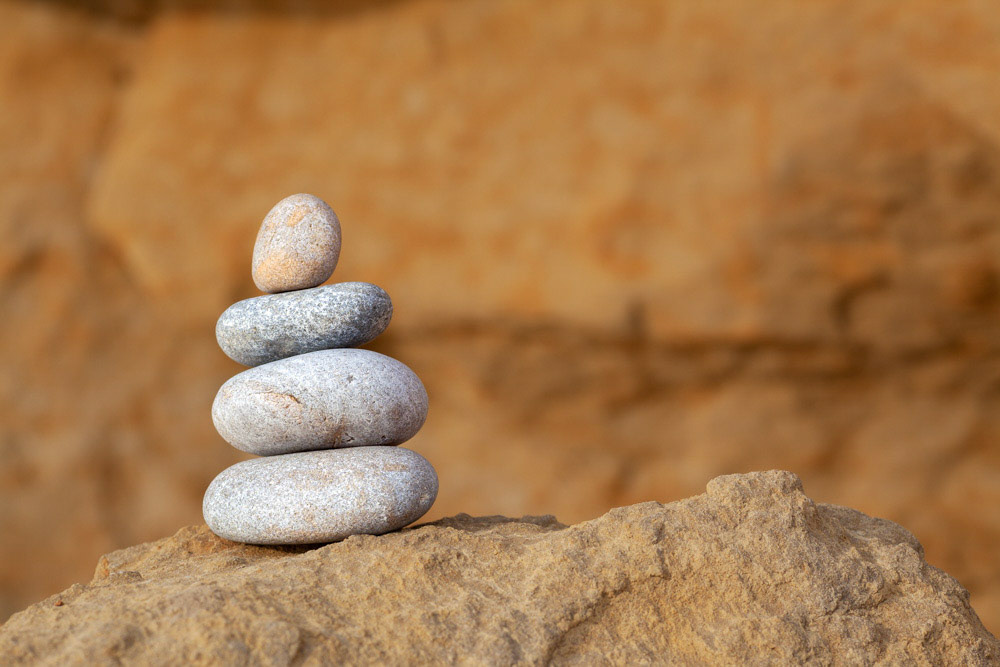 Balancing Pebbles-9383