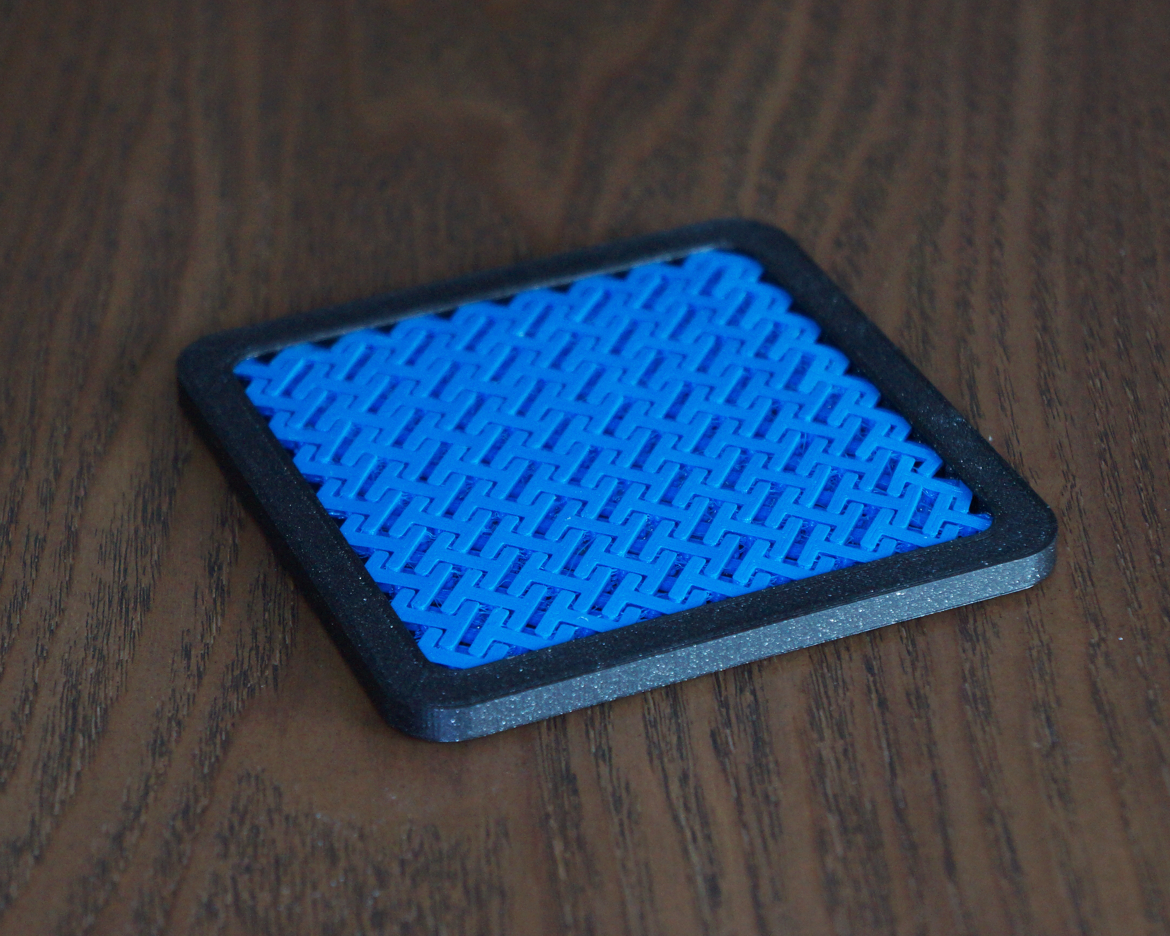 Coaster (rubber filament)