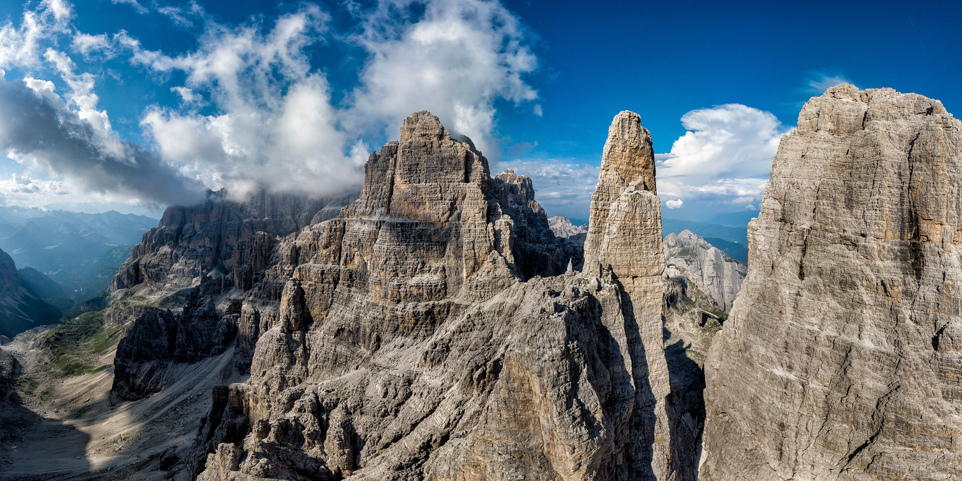 Campanil Basso