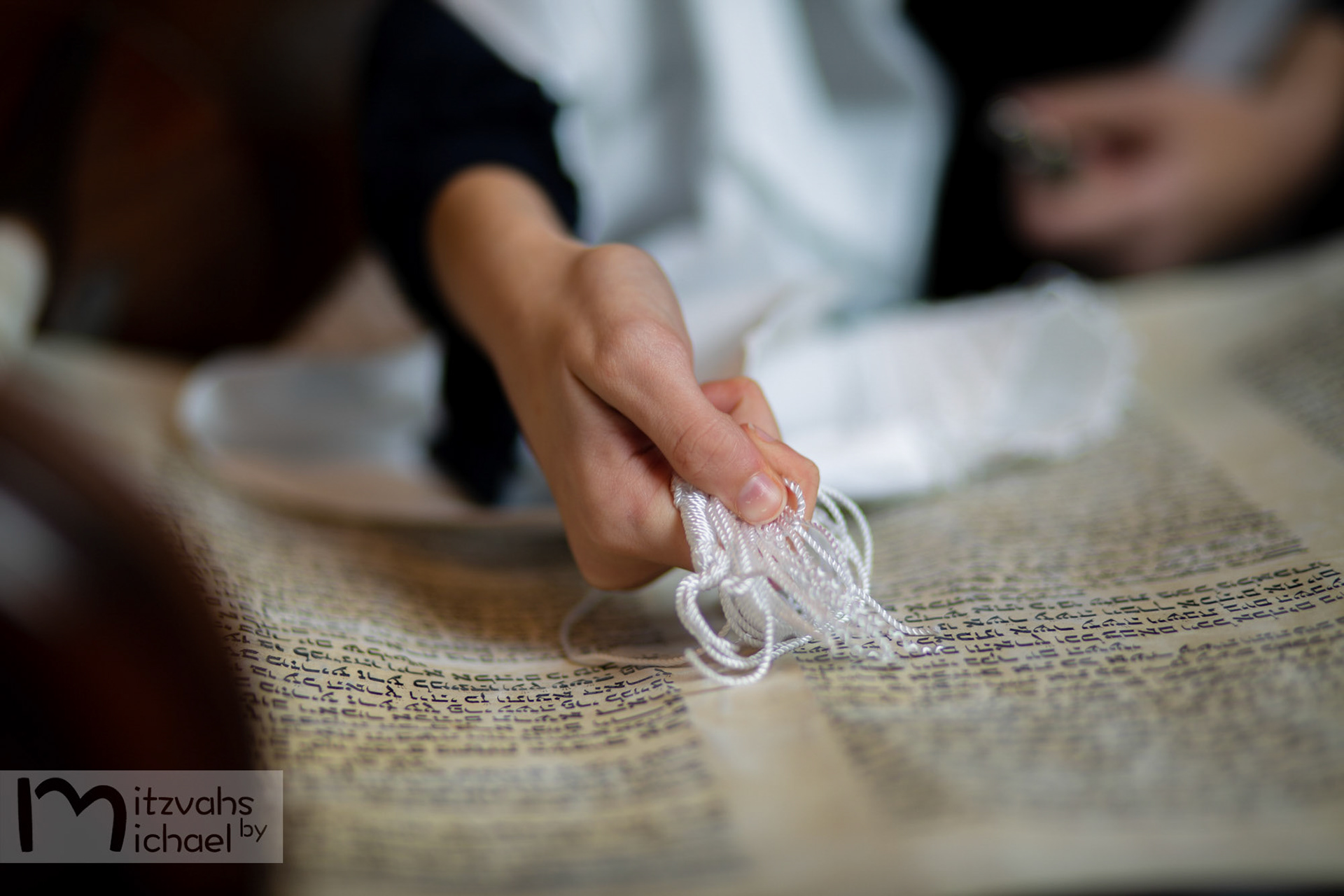 Cora’s Beth Shalom Bat Mitzvah portrait session.