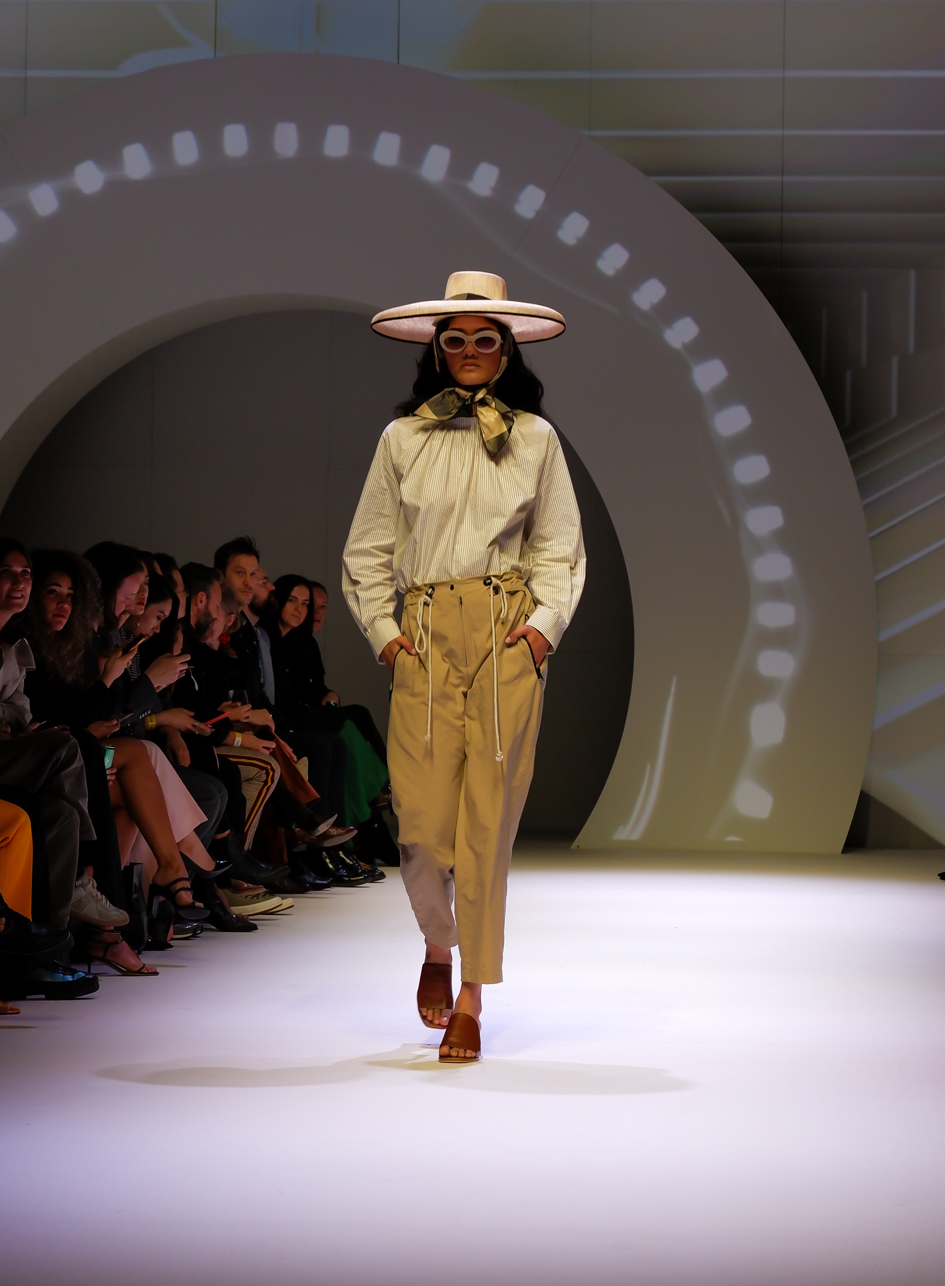 Runway 5