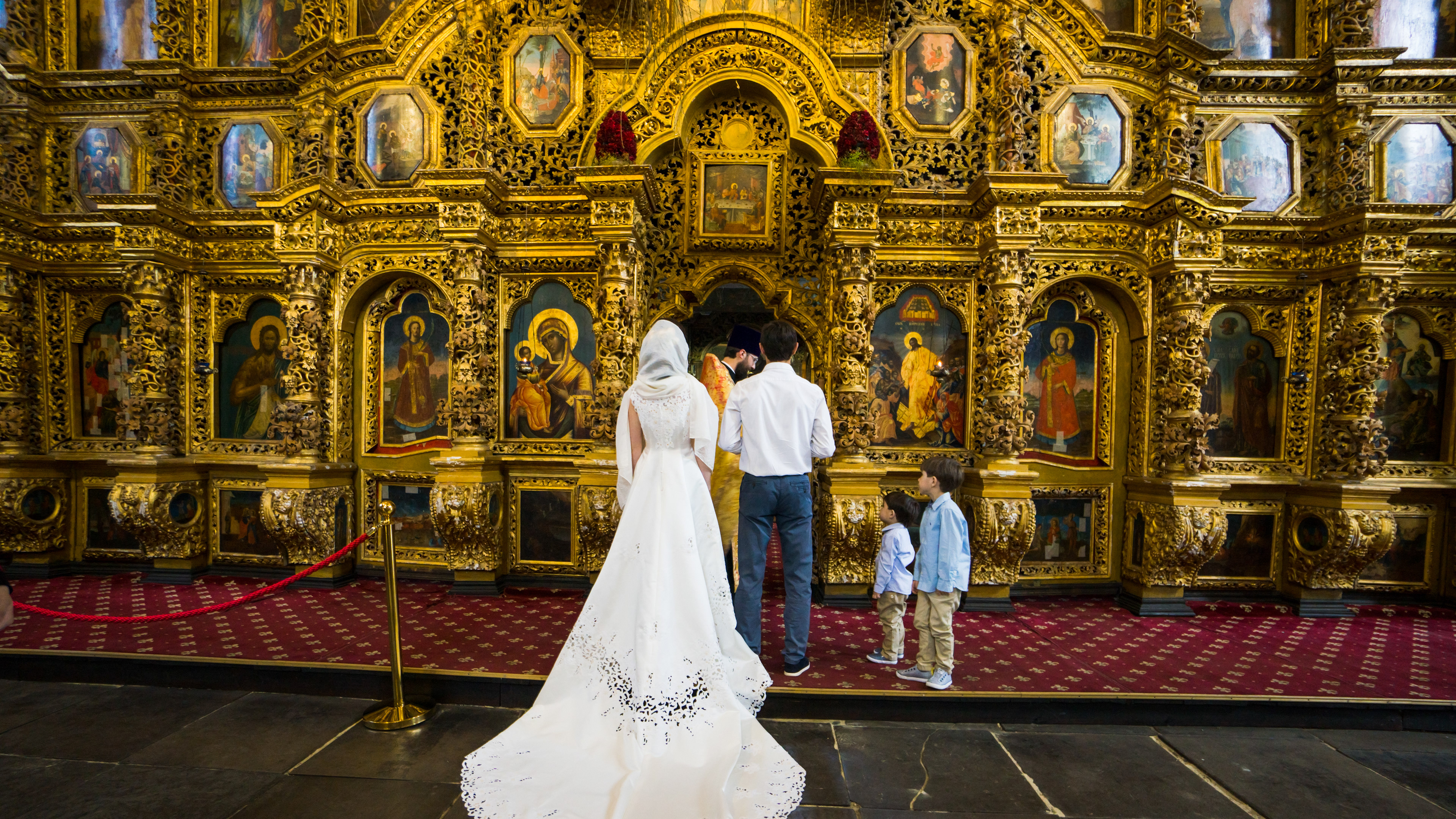 Можно ли в церковь. Храм Спасителя Ярославль венчание. Венчание храм Братцево. Венчание в храме Архангела Михаила. Венчание в ХХС.