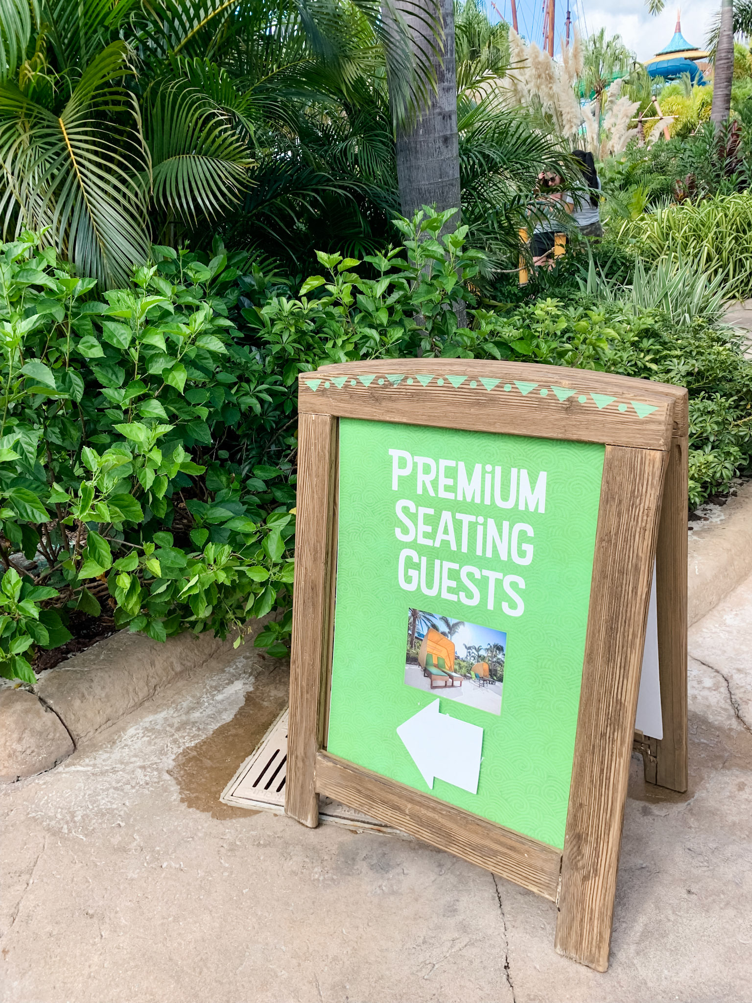 Reserve a set of loungers for dedicated seating during your stay!