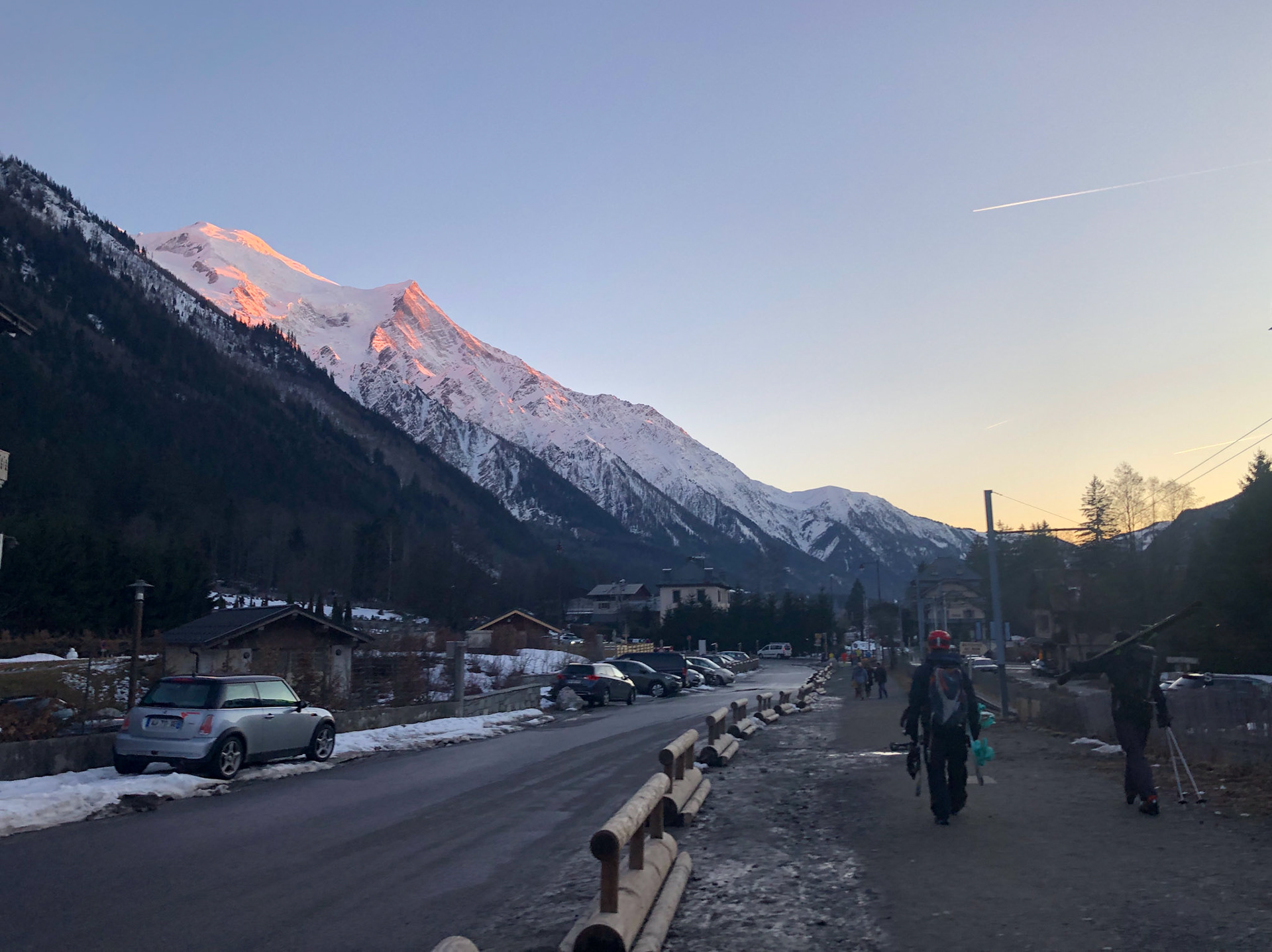 Sunset on Aiguille de Goûter