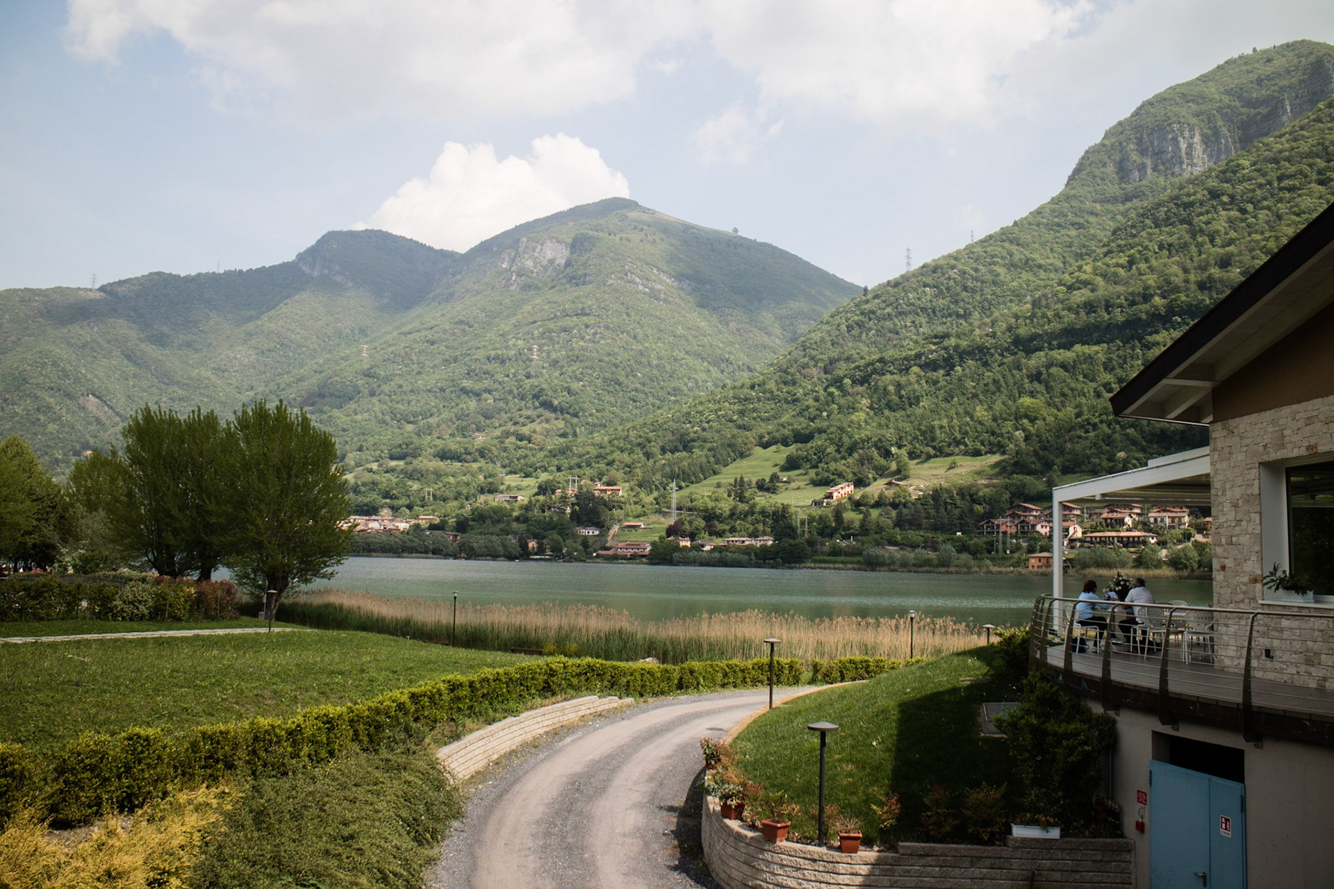 Lake Endine, lunch stop on my birthday