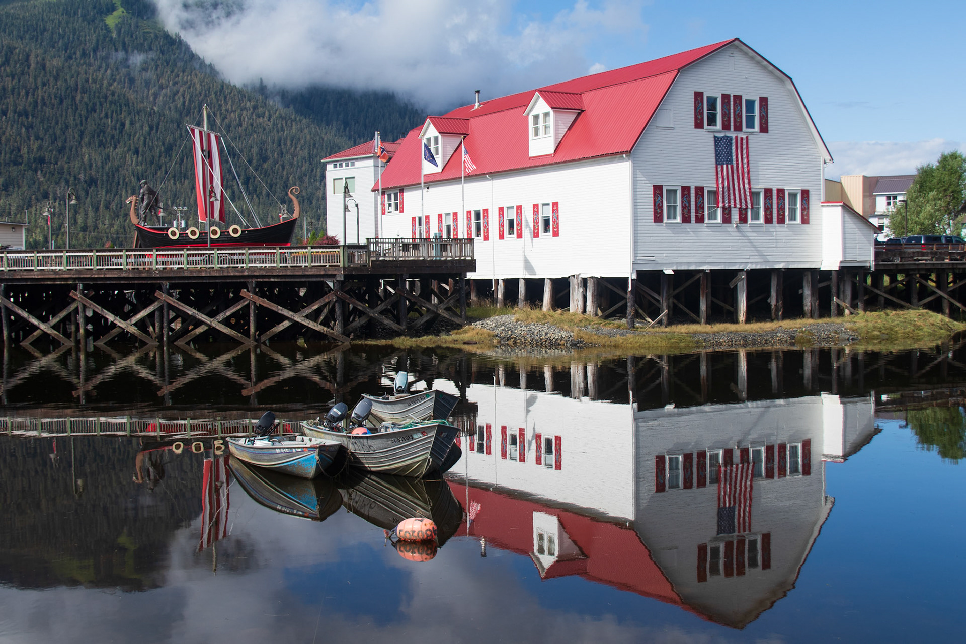 Reflections, Petersburg