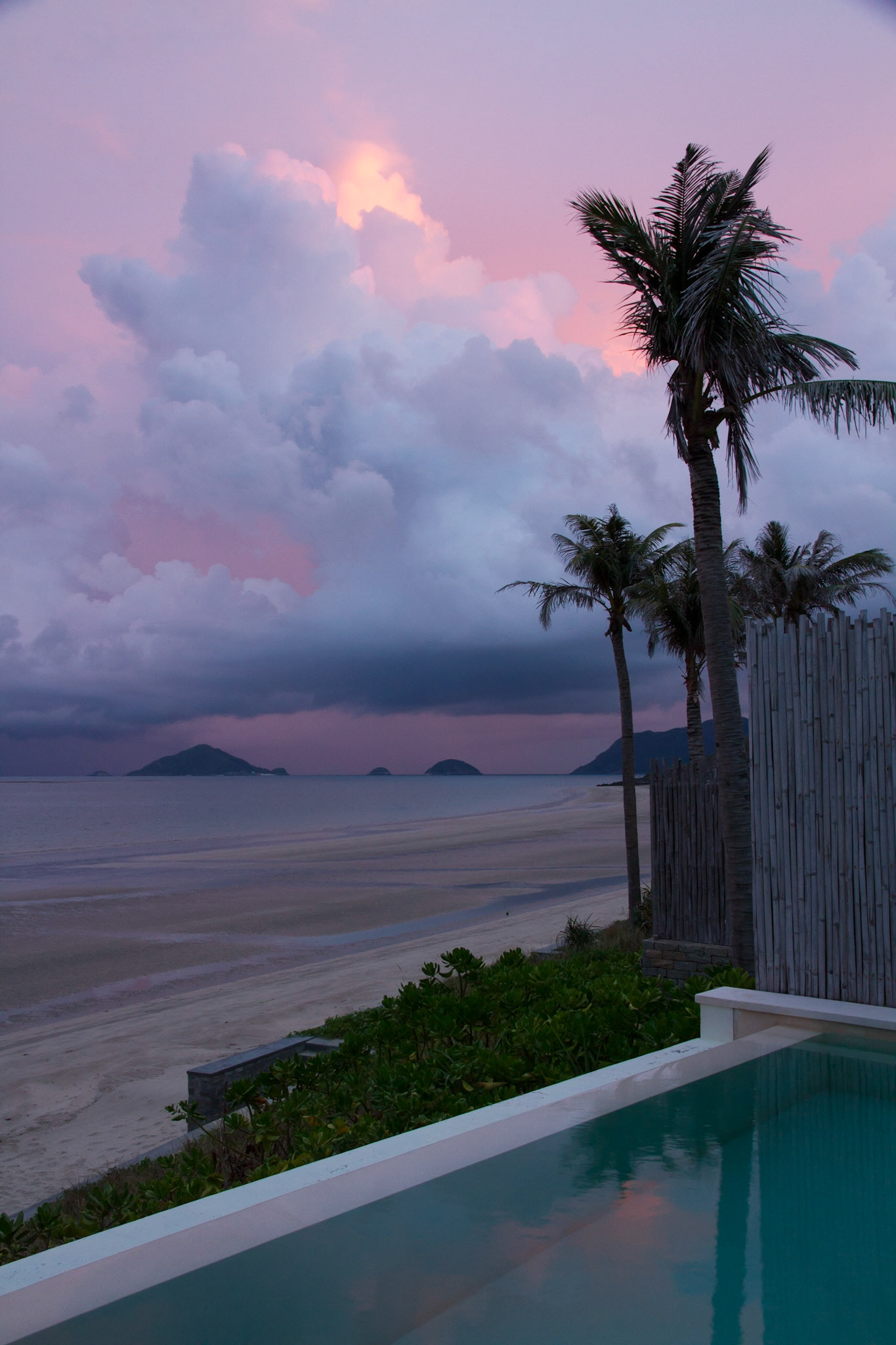 Stunning last sunset