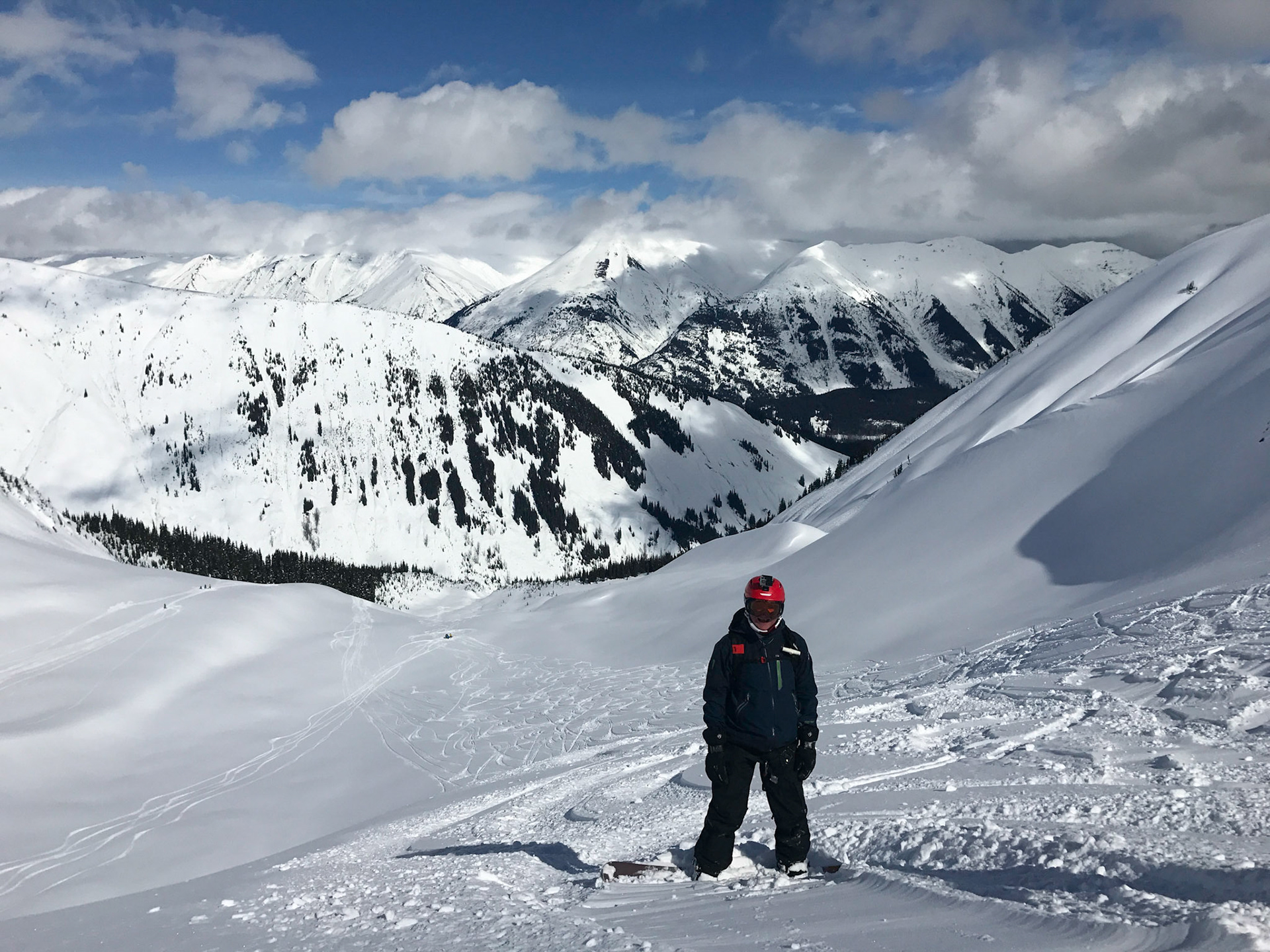 Heli boarding on the glacier at Last Frontier