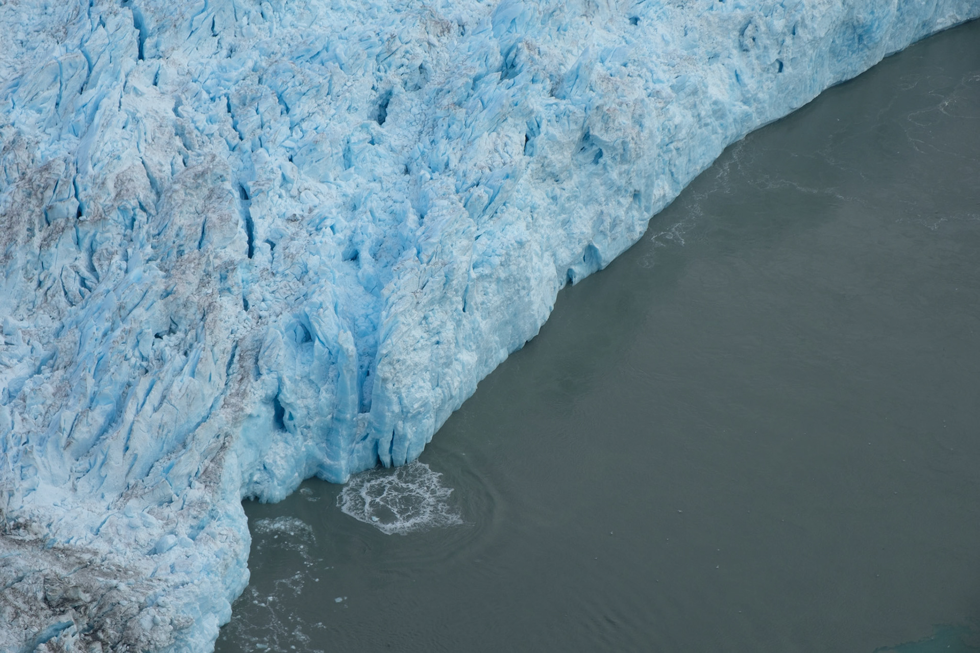Ice calving, LeConte Glacier