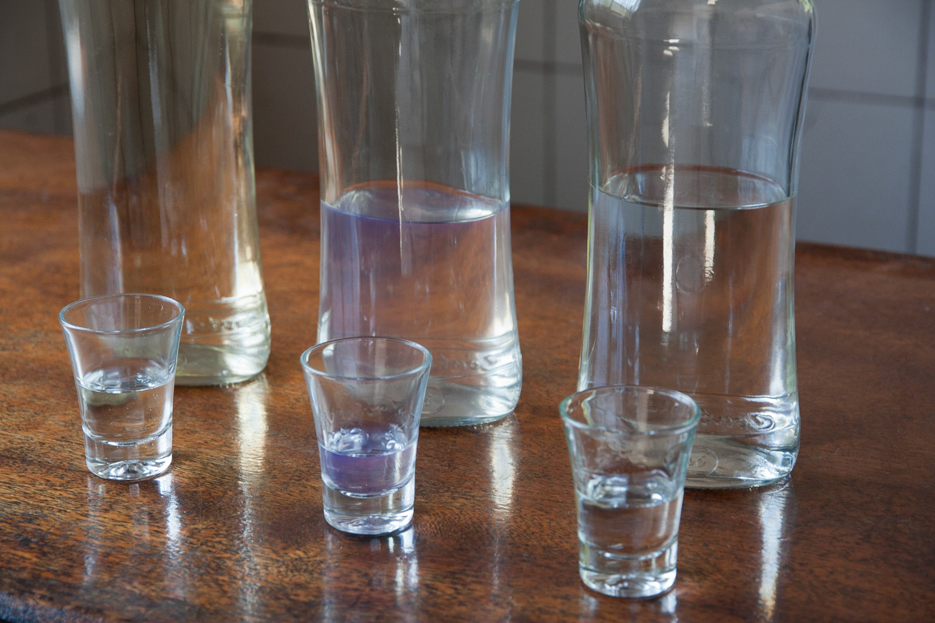 Yellow: different wood used for the casks, blue: orange leaves added