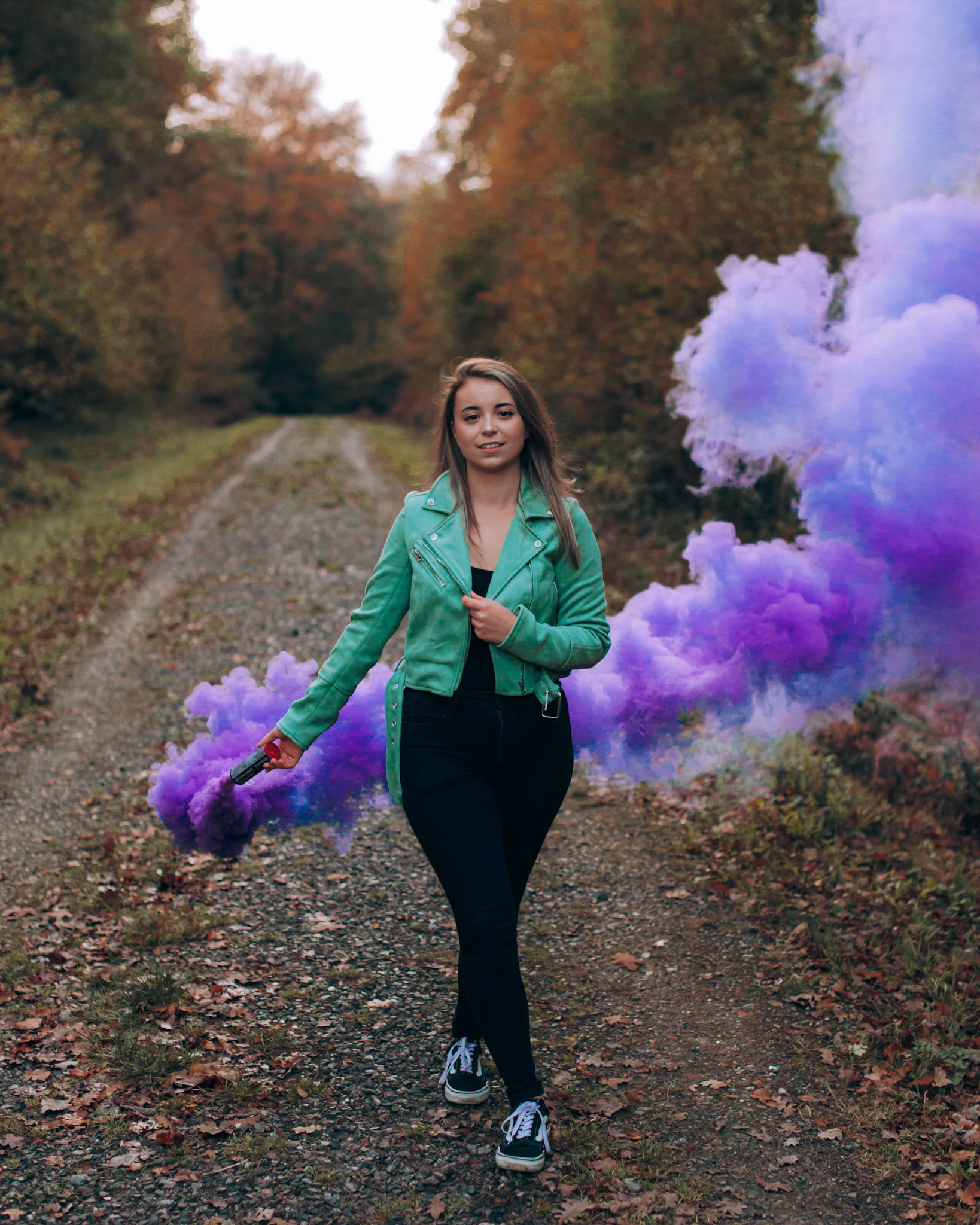 J-anis Photography Portraits with smoke grenade