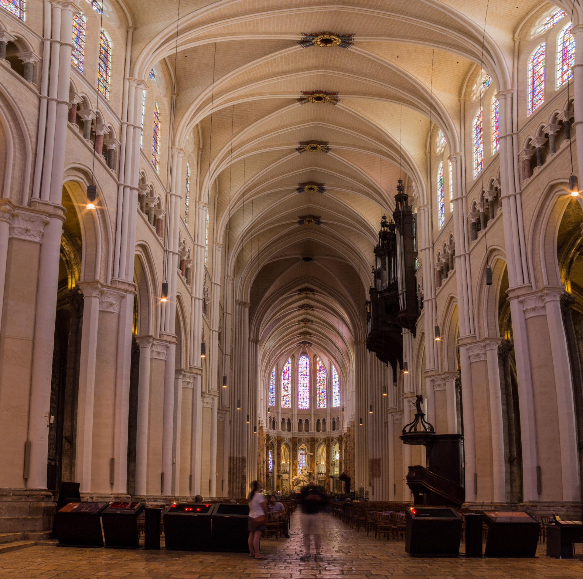 David Balaam Chartres Cathedral Interior 2018