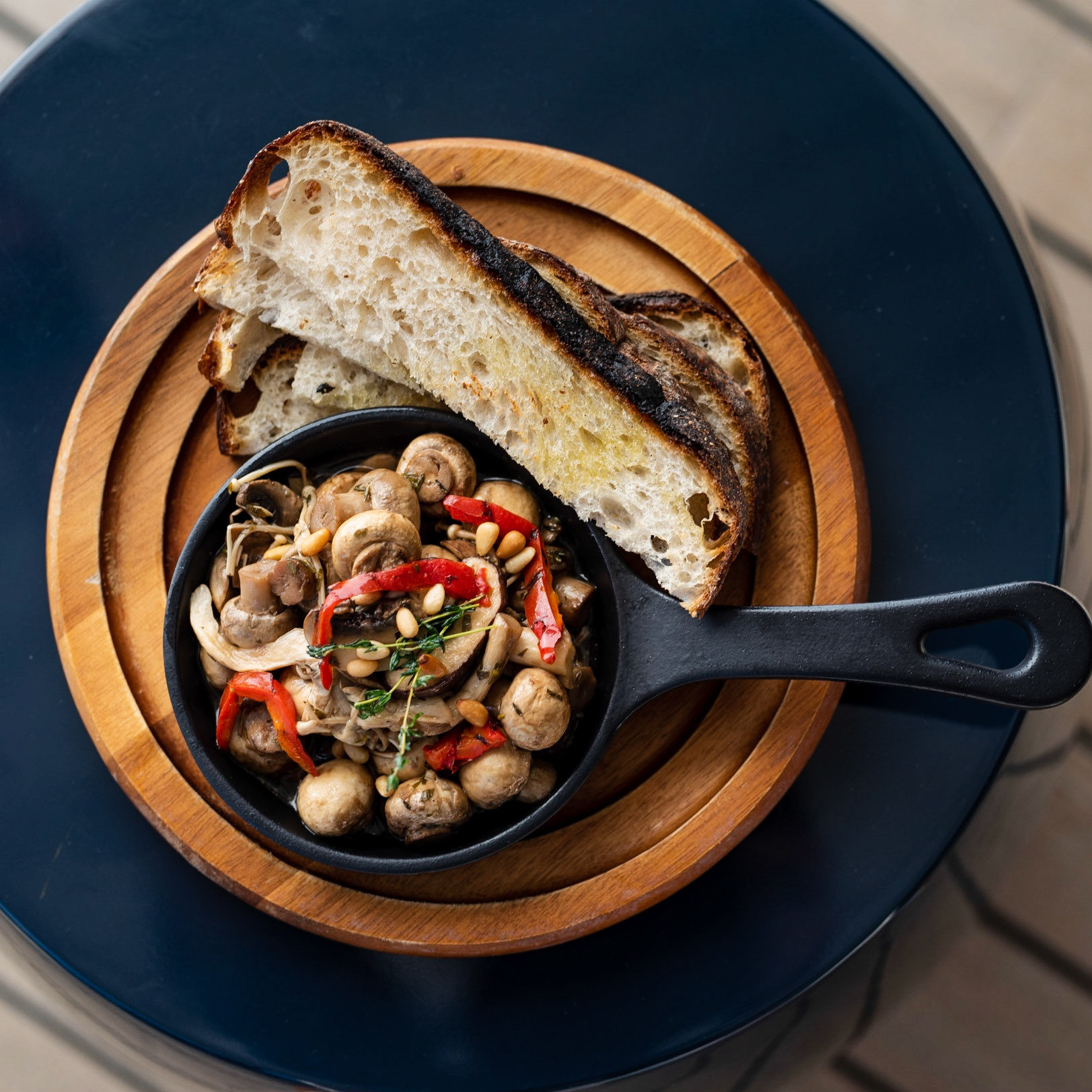 Hyatt Regency - Zephyr Bar