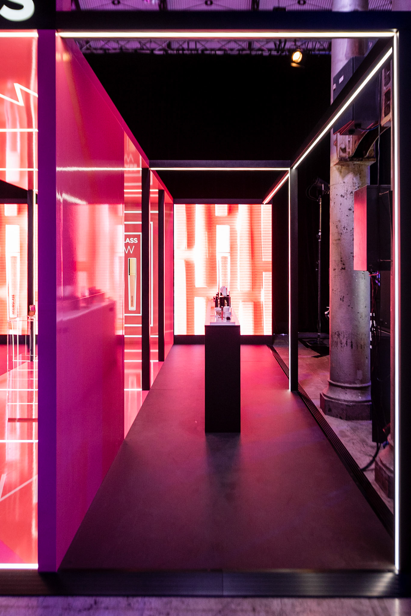 LightYear - Meccaland