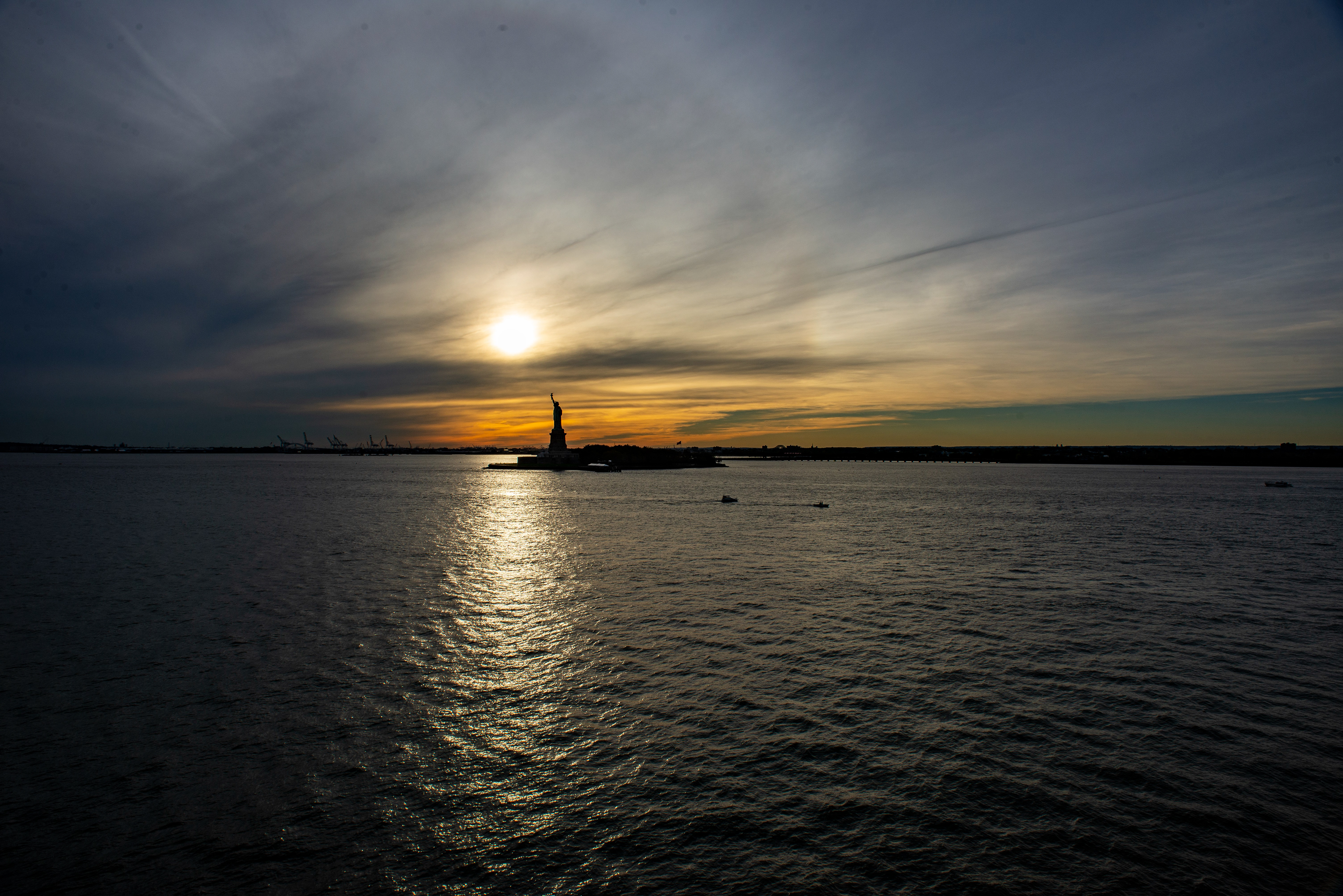 Sunset on the Hudson. New York. ©2015, Corey Sandler