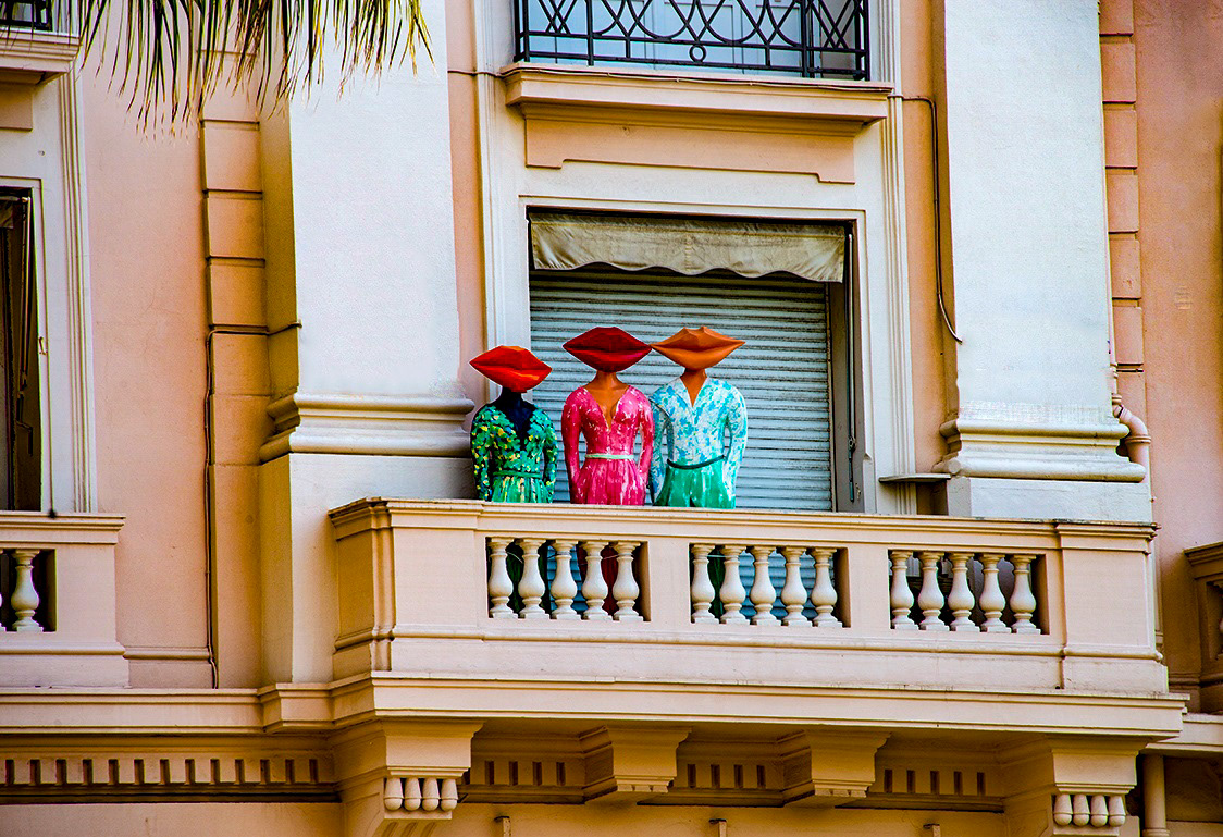 Onlookers. Cannes, France. ©2014, Corey Sandler