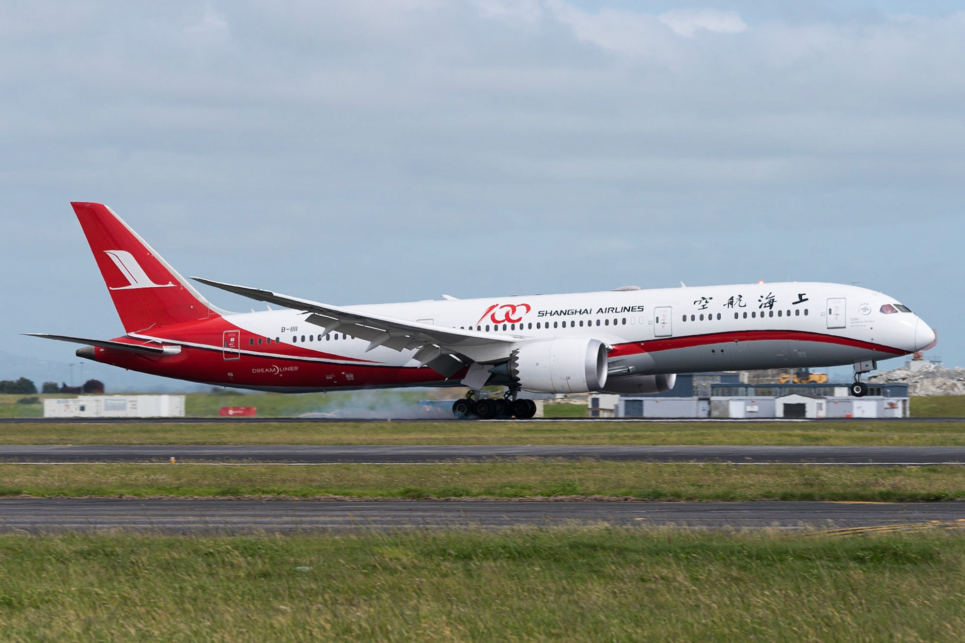 Shanghai Airlines Boeing 787-9 B-1111, operating for China Eastern.