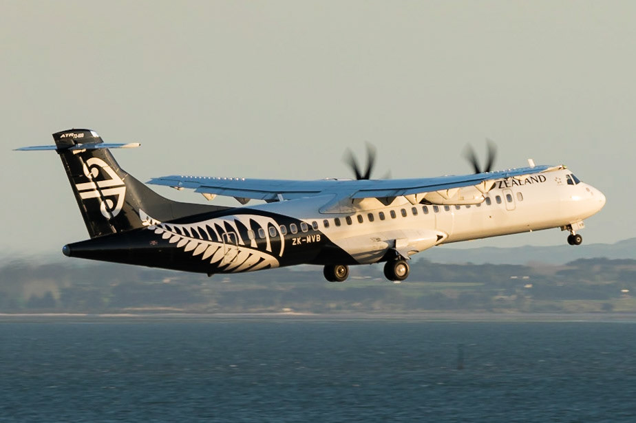 Air New Zealand ATR72-600 ZK-MVB departing Auckland.