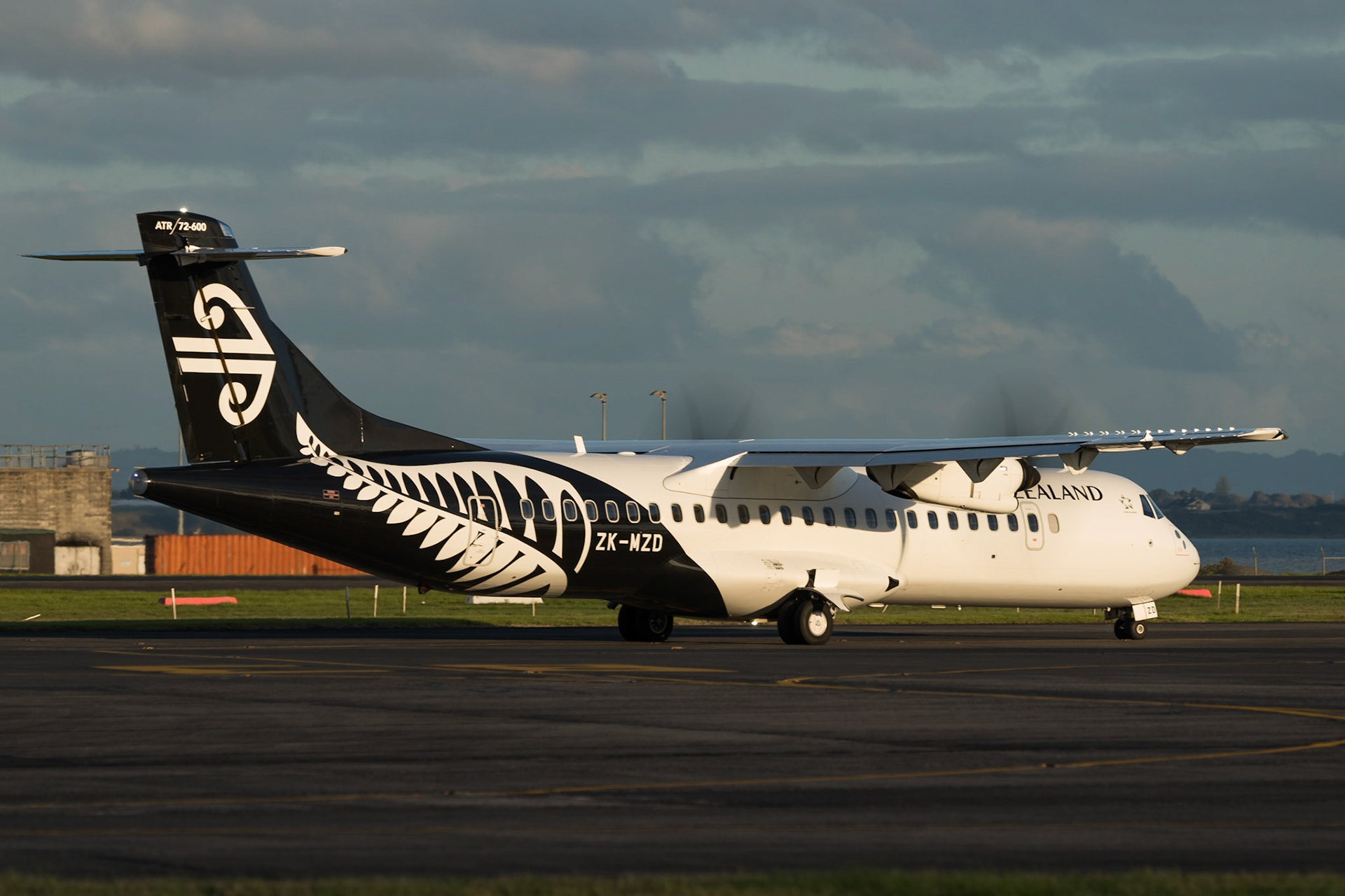 Air New Zealand ATR72-600 ZK-MZD at Auckland