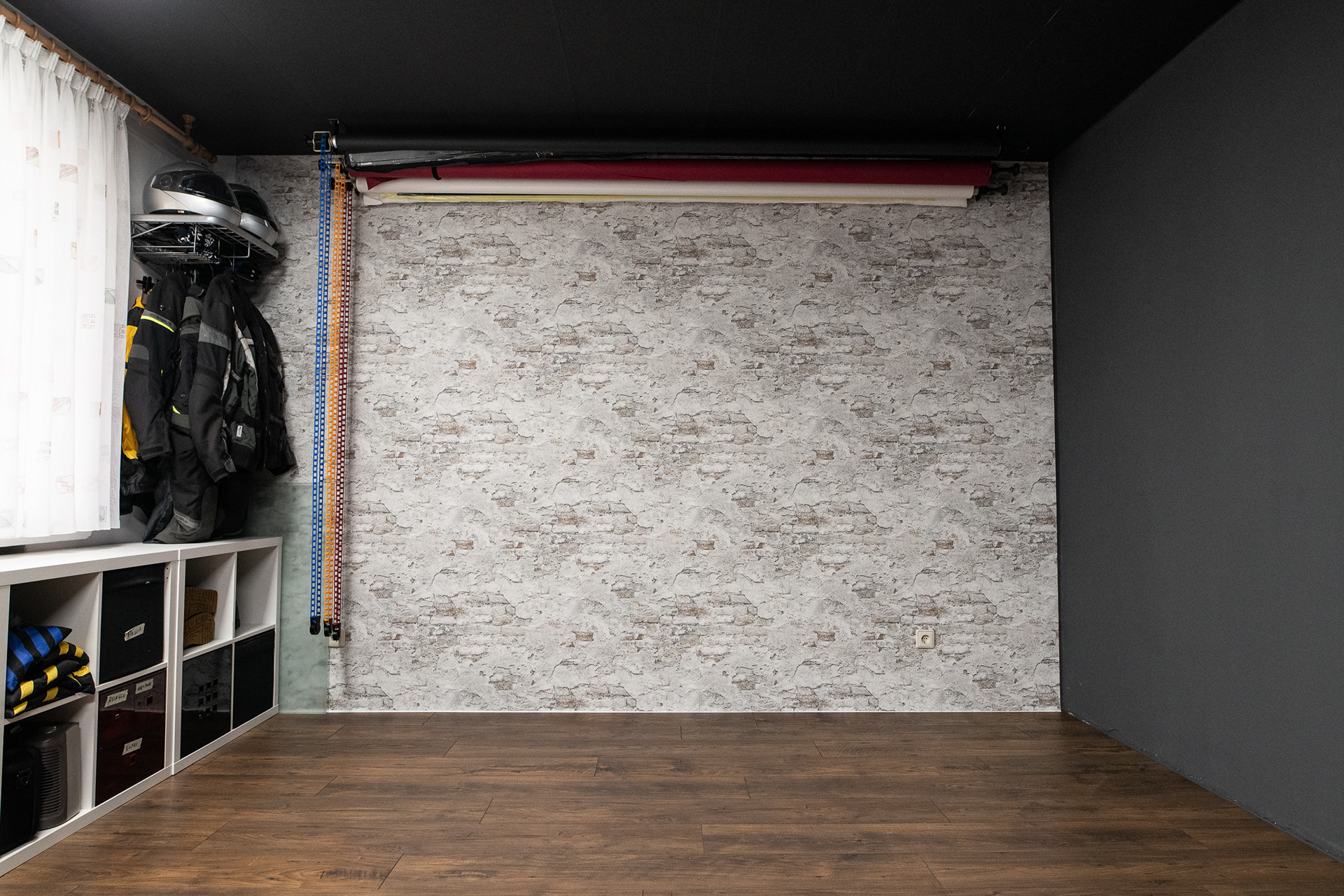 Die Steinwand