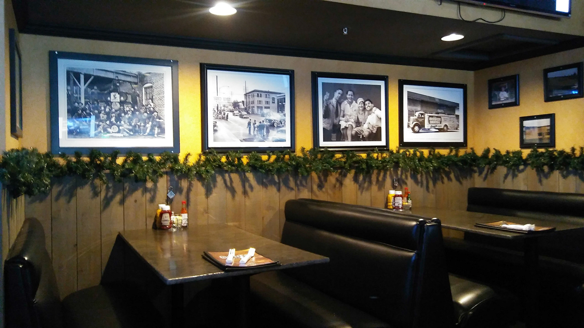 General Local History - Charlie's Bar & Grill